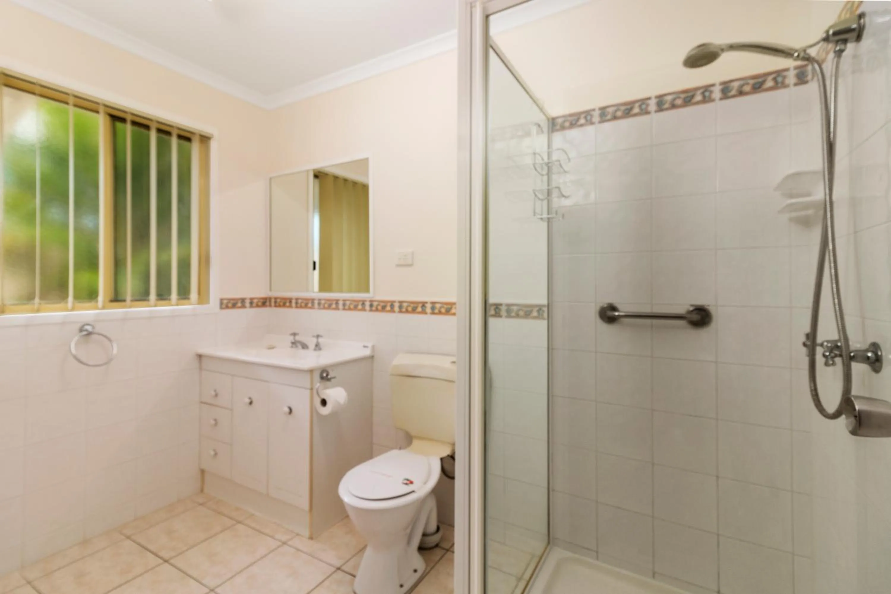 Bathroom in Discovery Parks - Coolwaters, Yeppoon