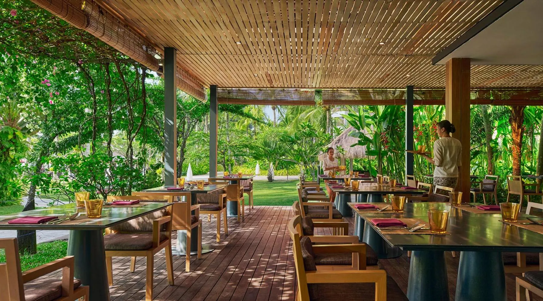 Restaurant/places to eat in PARKROYAL Penang Resort