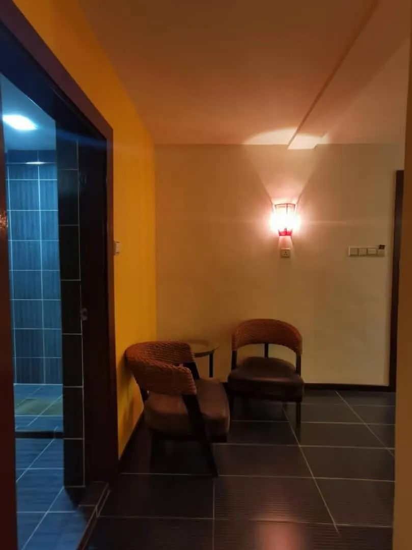 2 Inn 1 Boutique Hotel & Spa