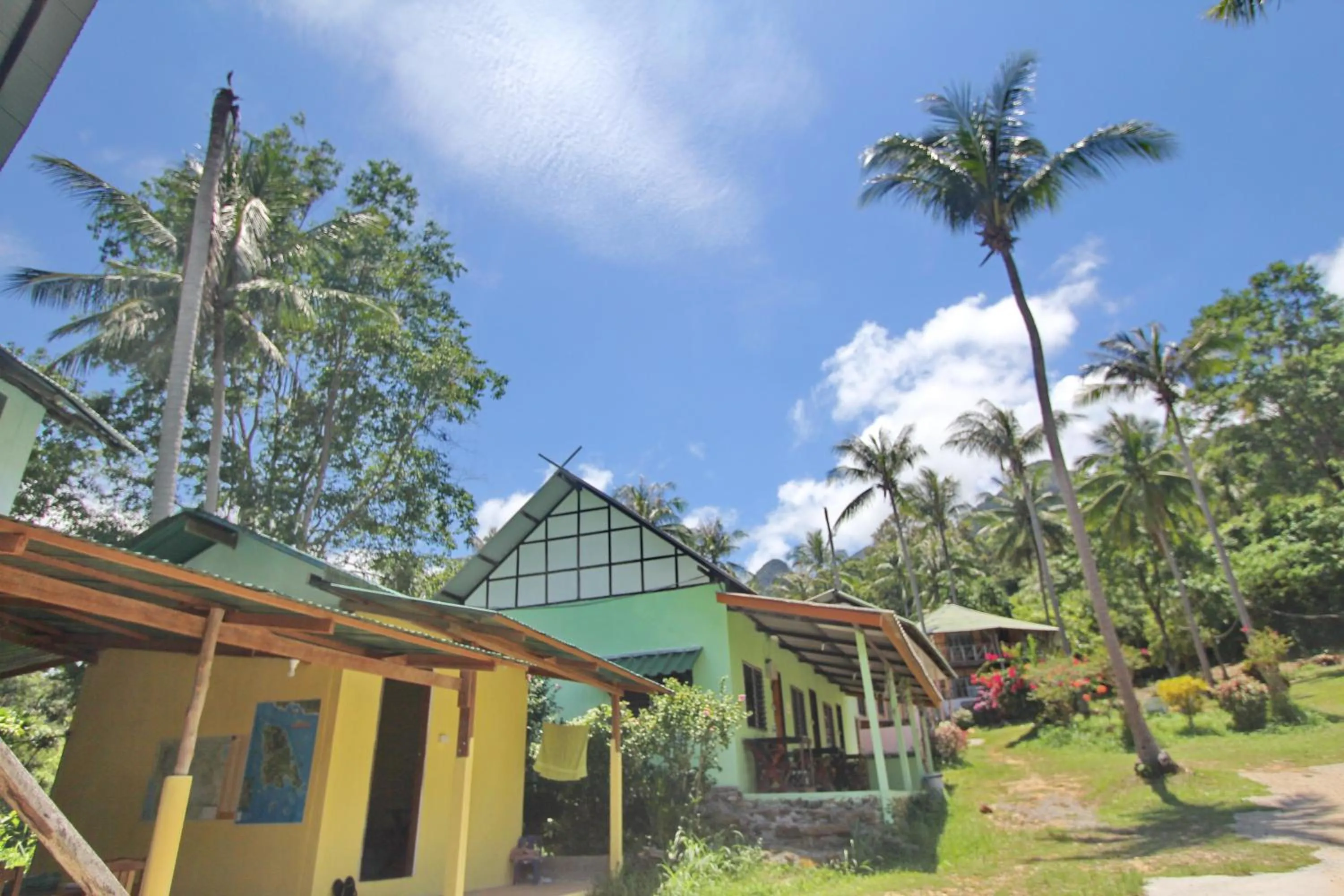Property building in TP Hut Bungalows