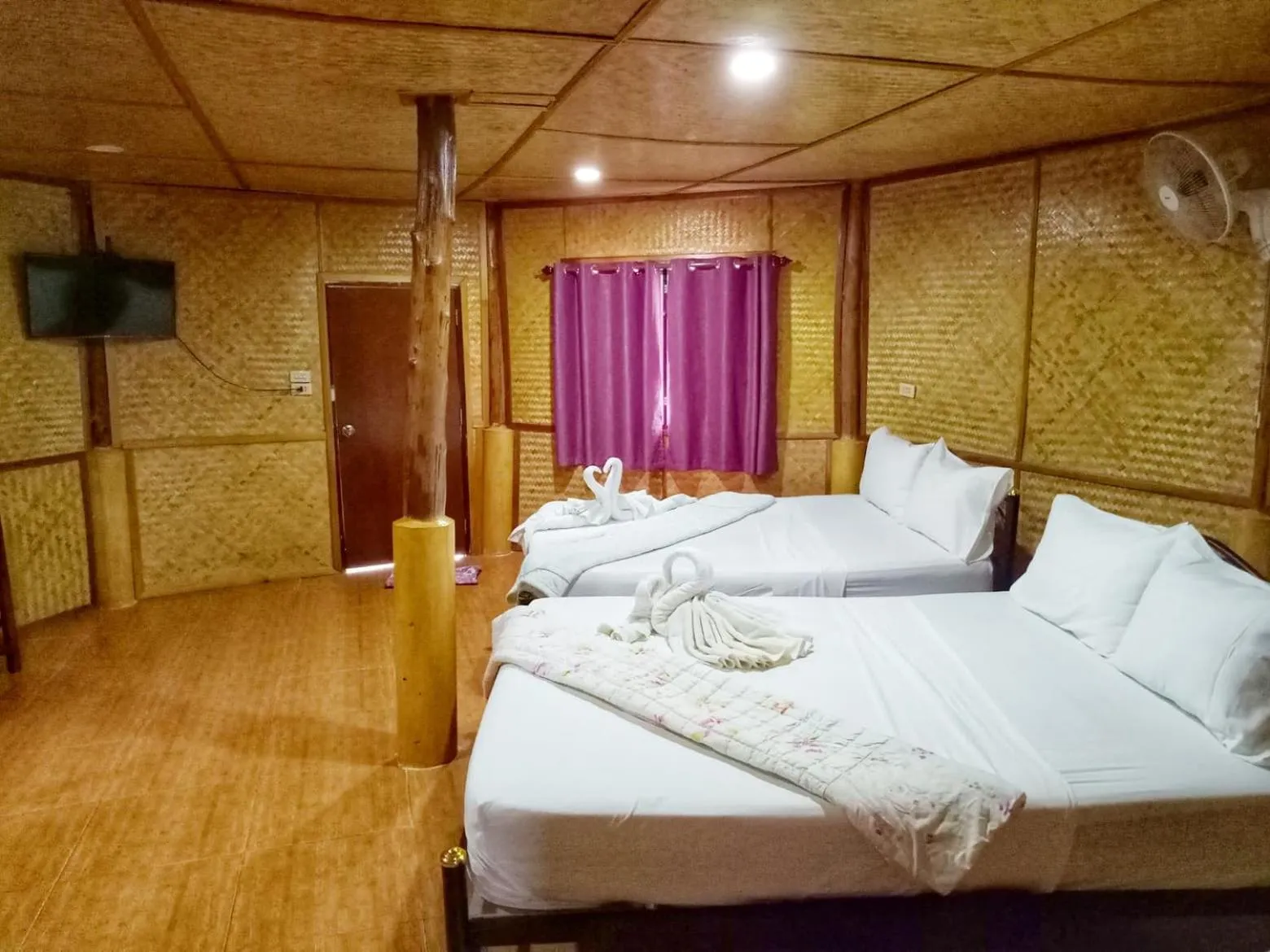 Bed in TP Hut Bungalows