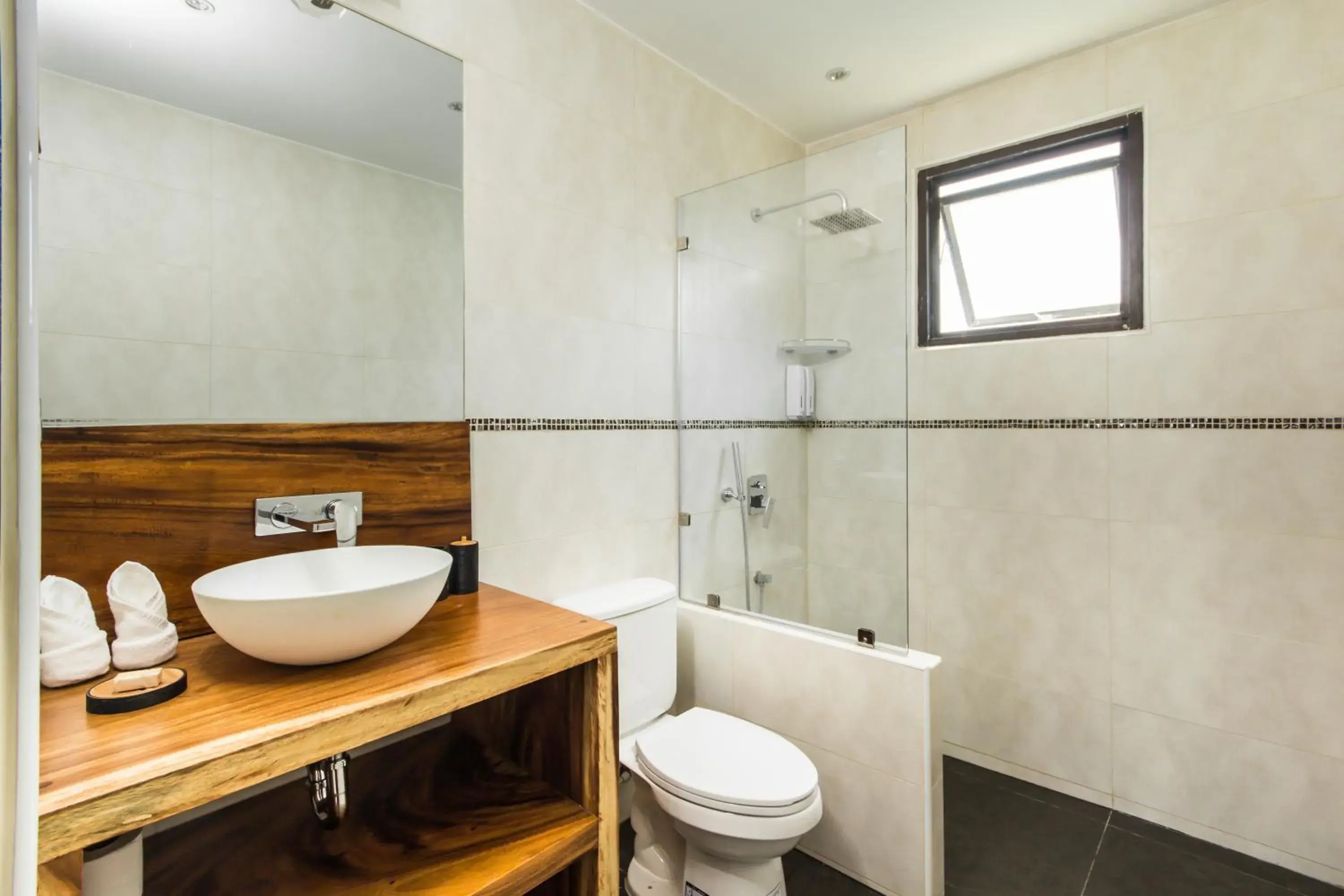 One-Bedroom Villa in Idyllic Samui Beach Villa Resort One-Bedroom Villa in Idyllic Samui Beach Villa Resort