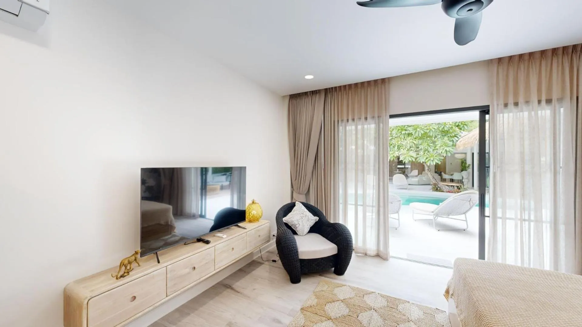 Living room in Idyllic Samui Beach Villa Resort