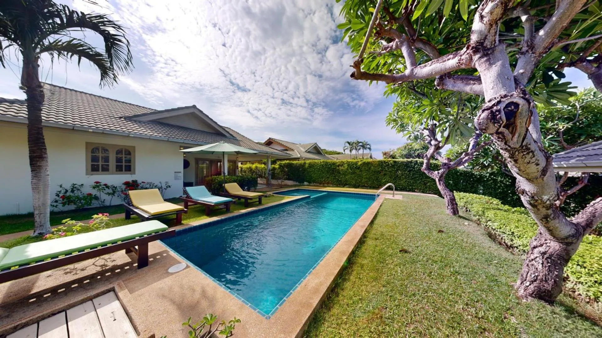 Swimming pool in Idyllic Samui Beach Villa Resort