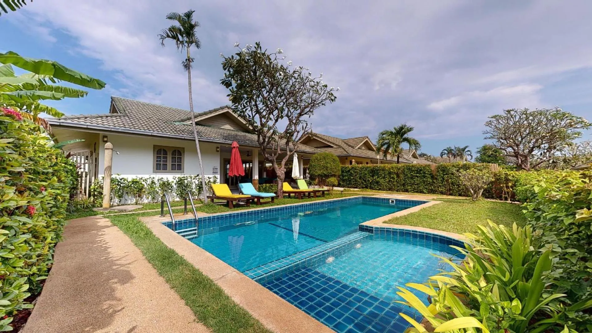 Pool view in Idyllic Samui Beach Villa Resort