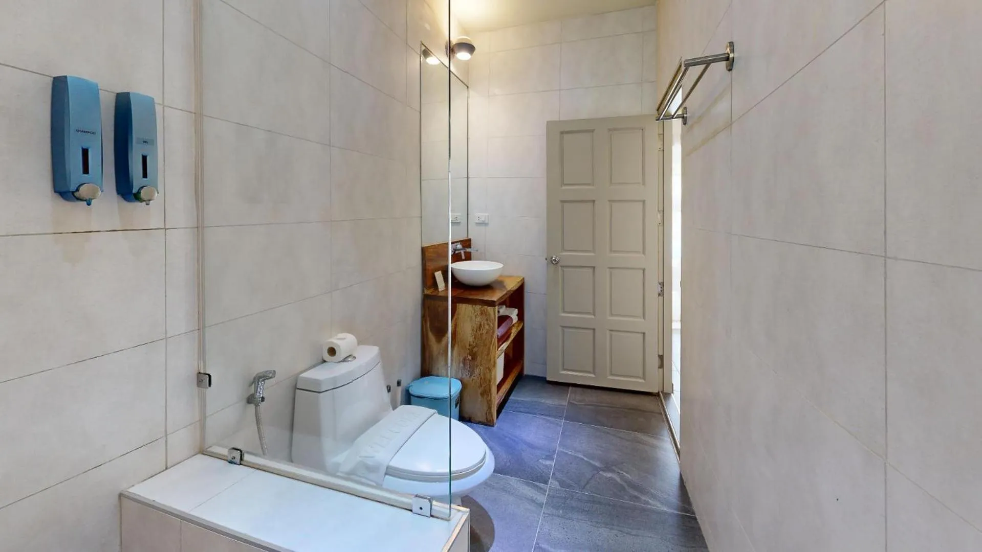 Bathroom in Idyllic Samui Beach Villa Resort