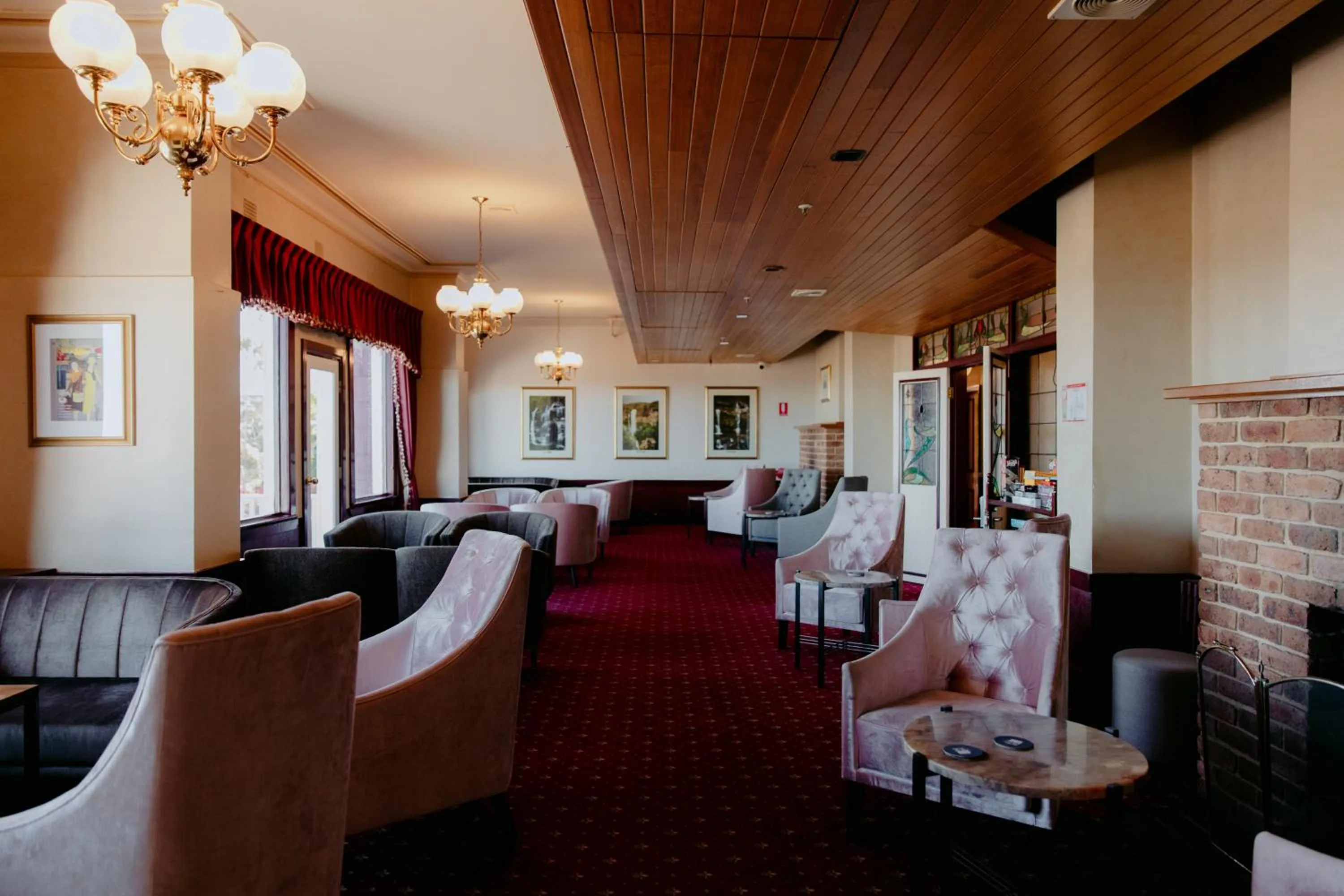 Seating area in Mountain Heritage Hotel