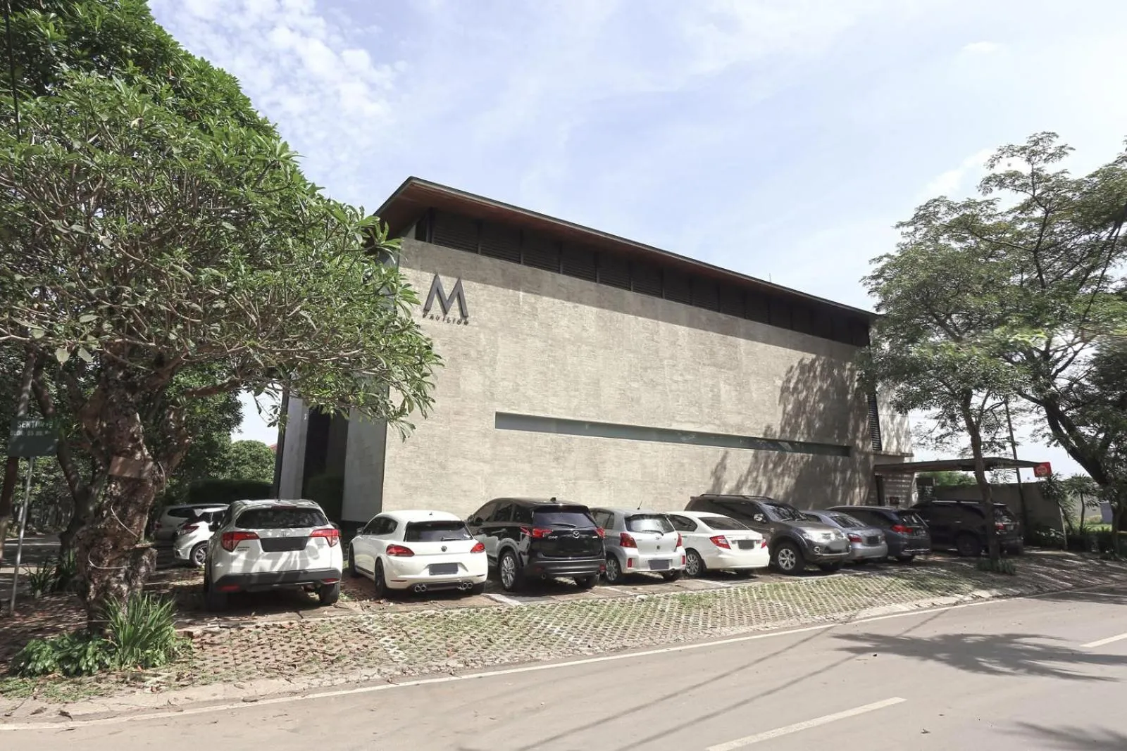 Property building in M Pavilion - Lippo Karawaci