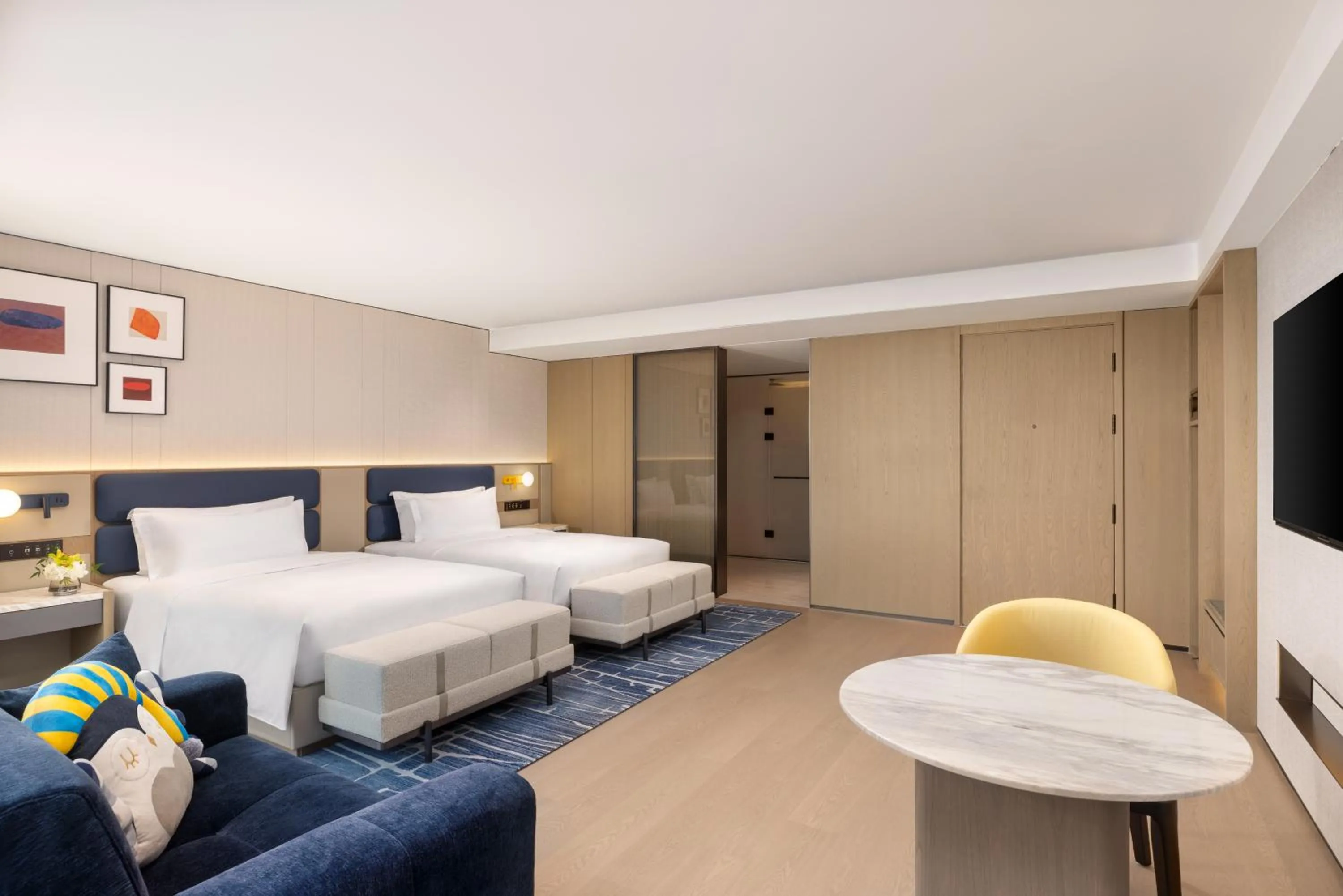 Bed in voco Suzhou Guanqian Street by IHG
