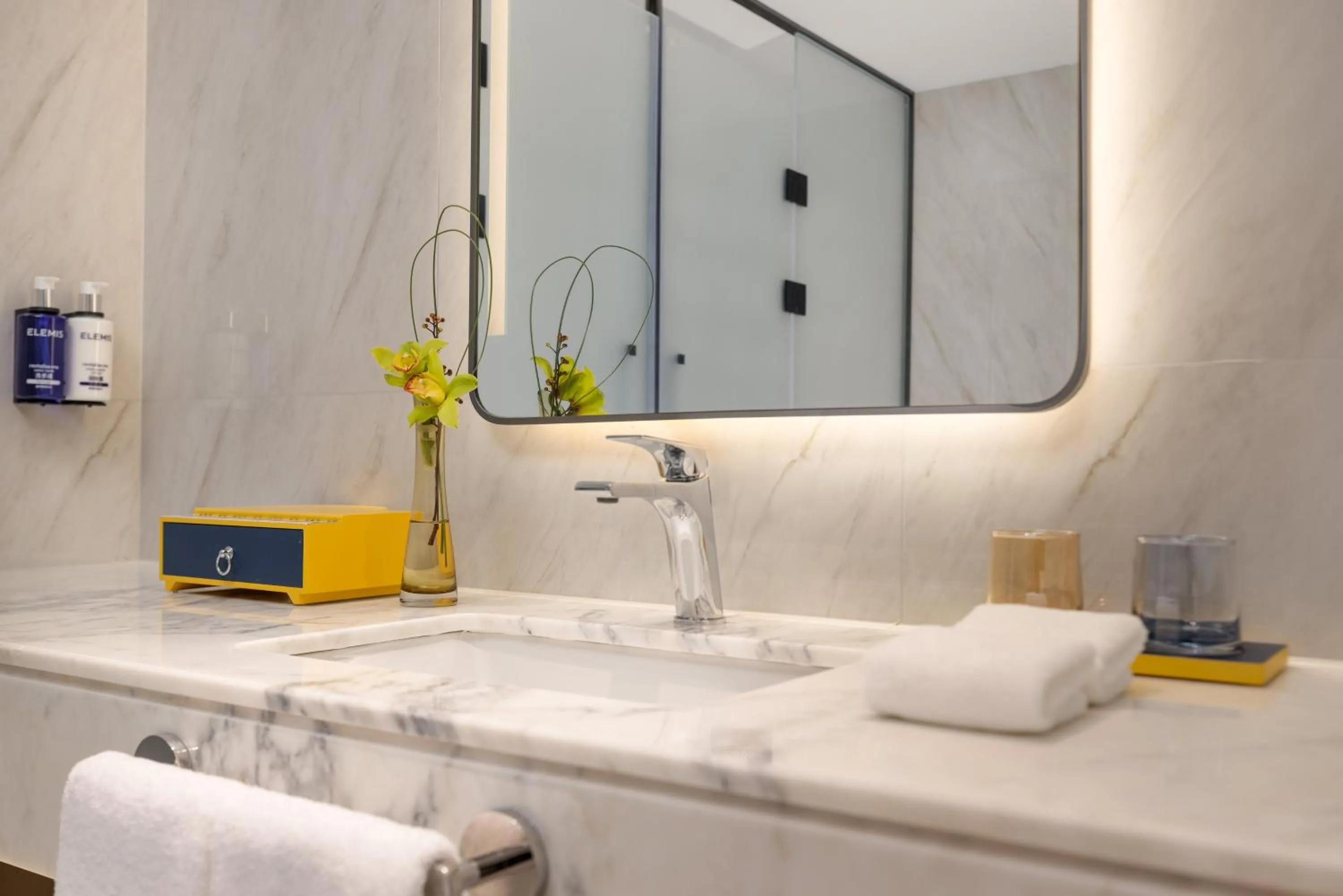 Photo of the whole room in voco Suzhou Guanqian Street by IHG