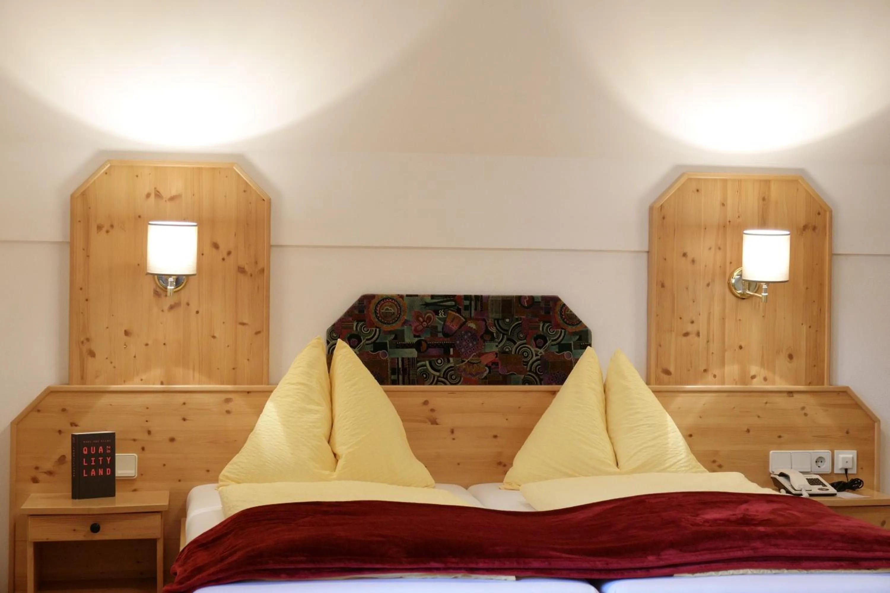 Bed in Hotel Malteinerhof