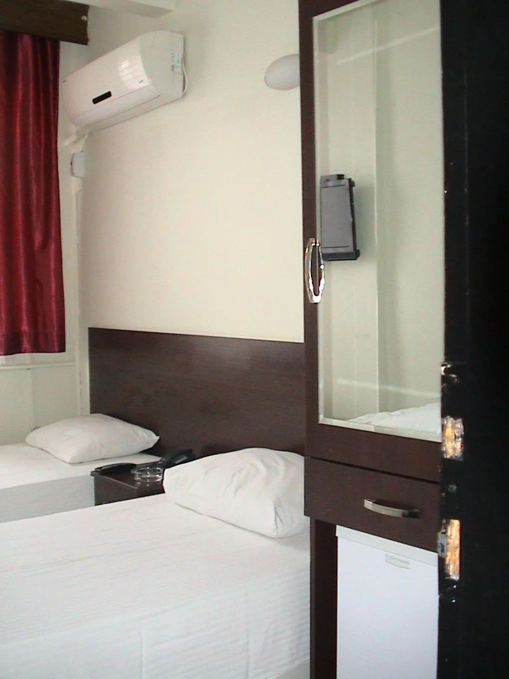 Photo of the whole room, Bed in Cagri Hotel