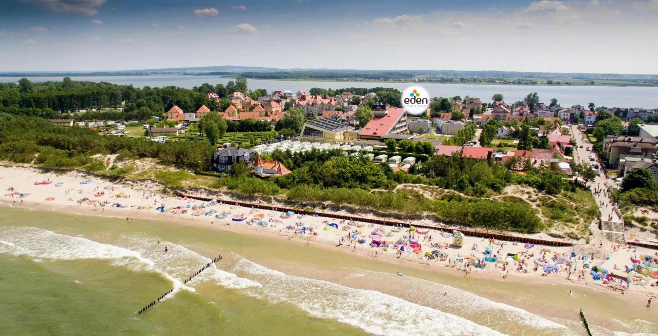 Property building in Domki Holenderskie Eden Resort & Spa