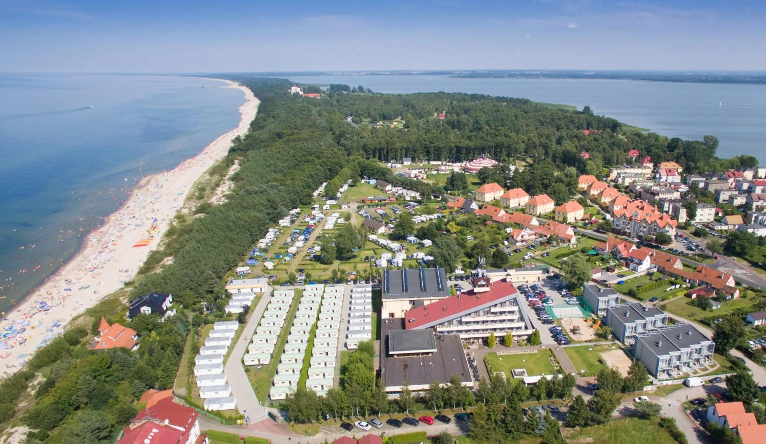 Property building in Domki Holenderskie Eden Resort & Spa