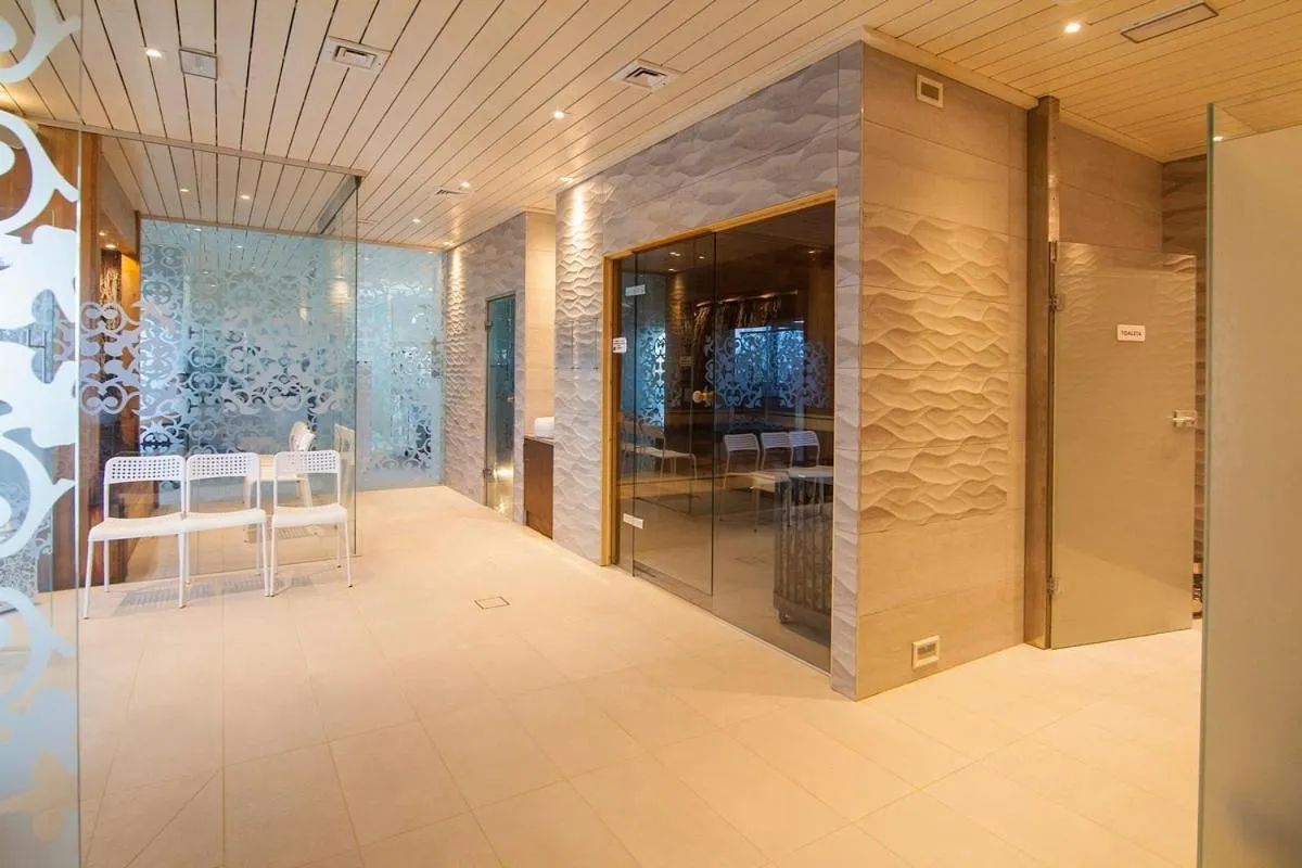 Sauna in Domki Holenderskie Eden Resort & Spa