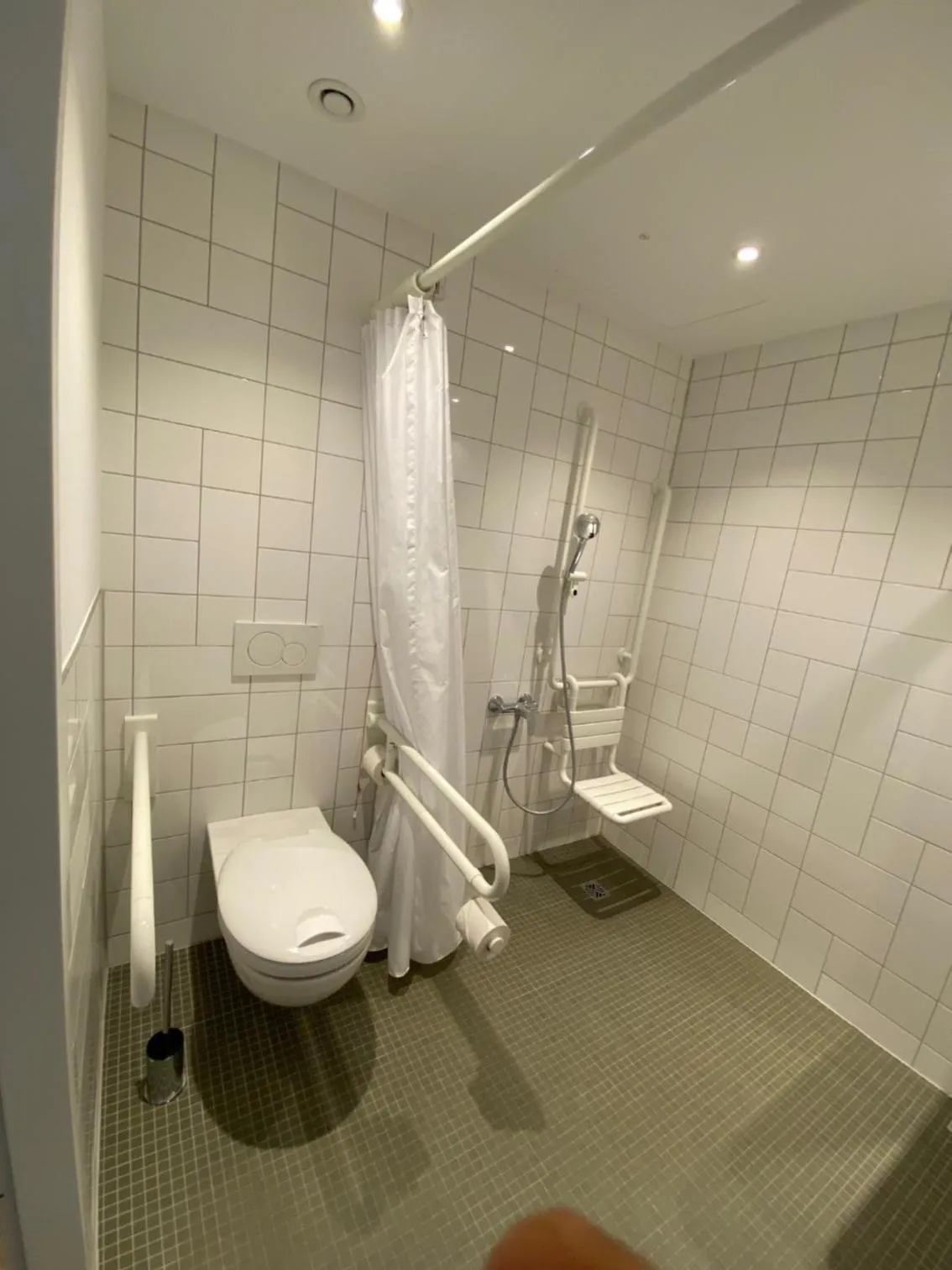 Shower in smartments Berlin Prenzlauer Berg