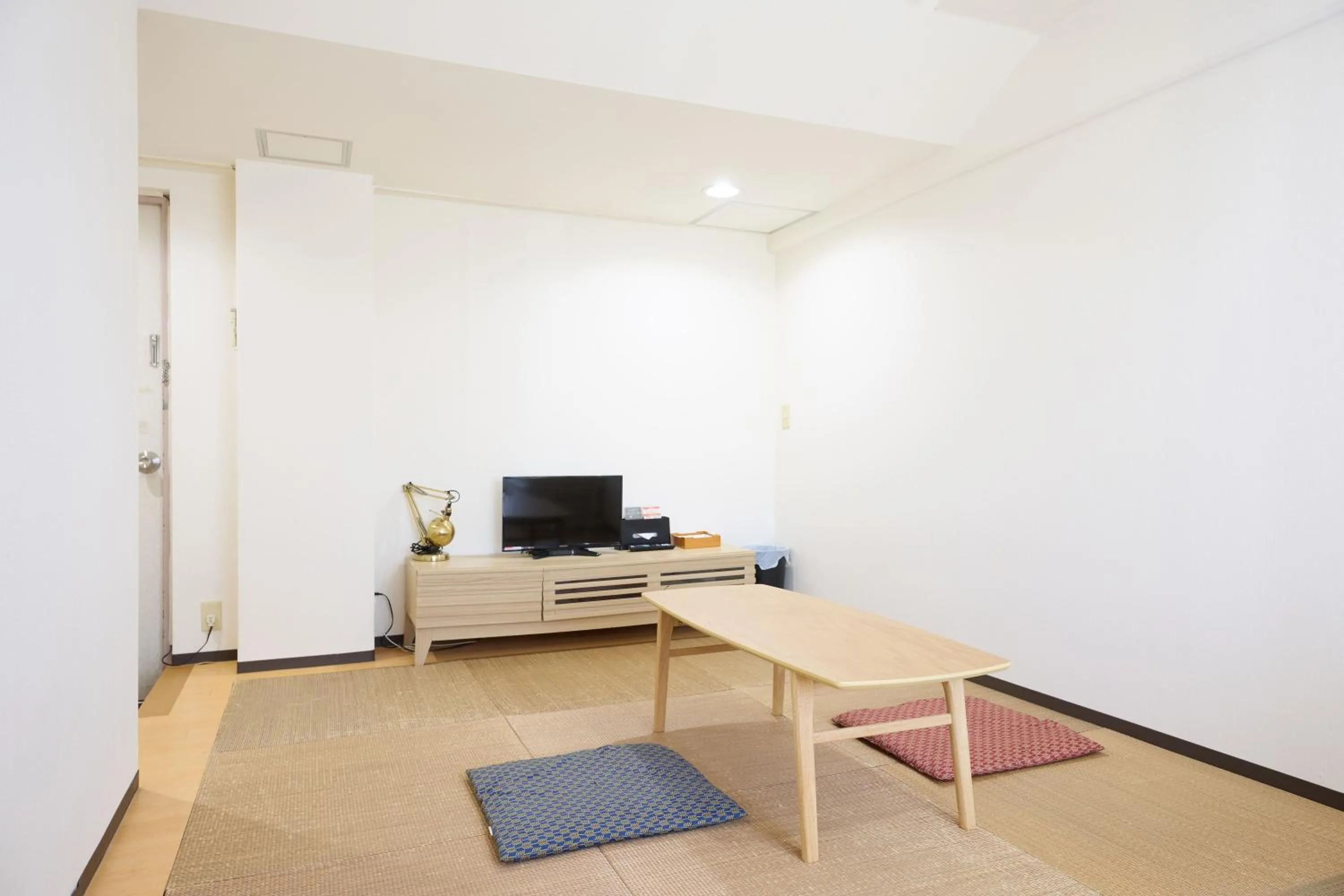 Photo of the whole room in Tabist HotelArflex Tokuyama Station