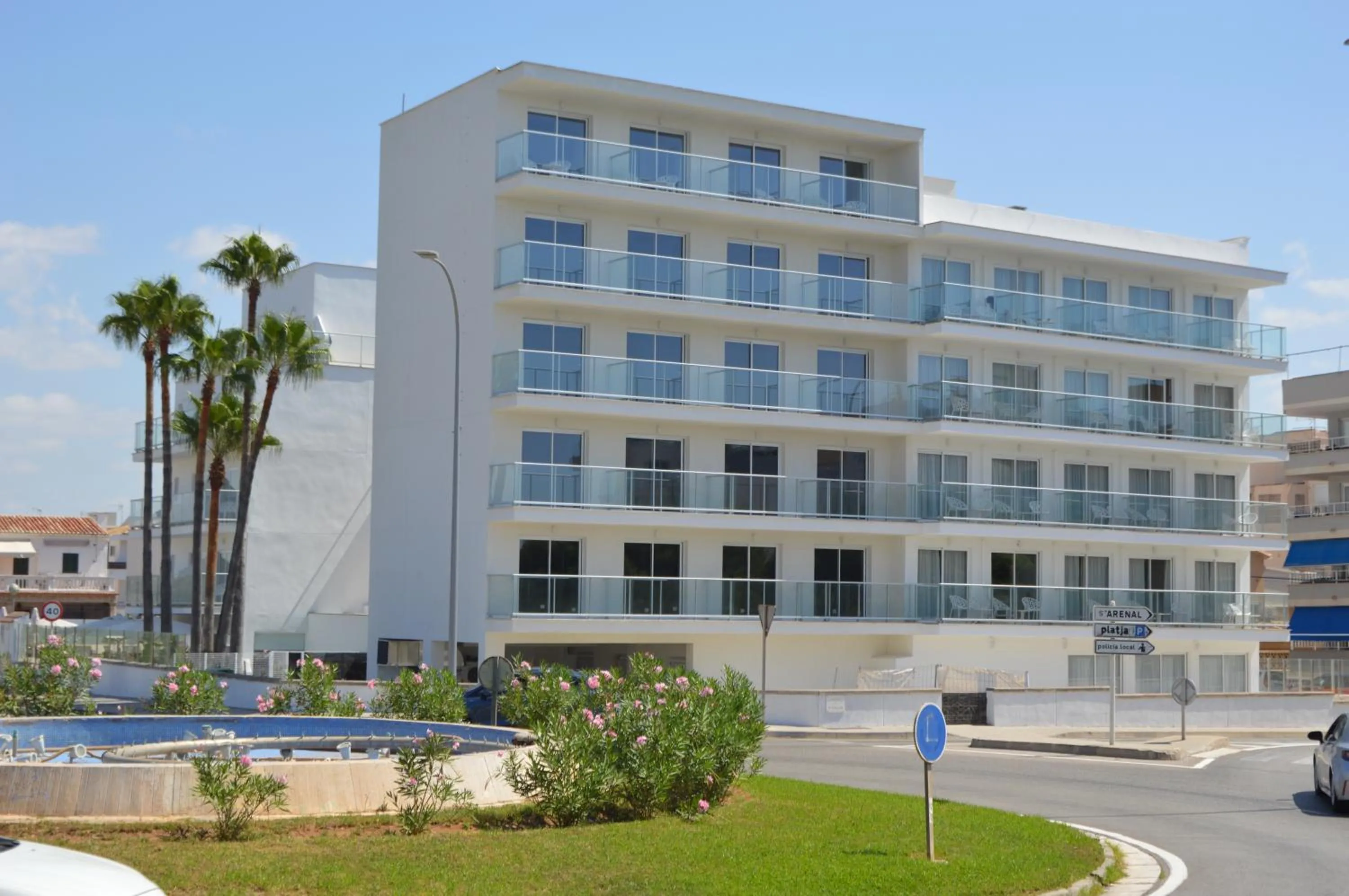 Property building in Hotel Sant Jordi