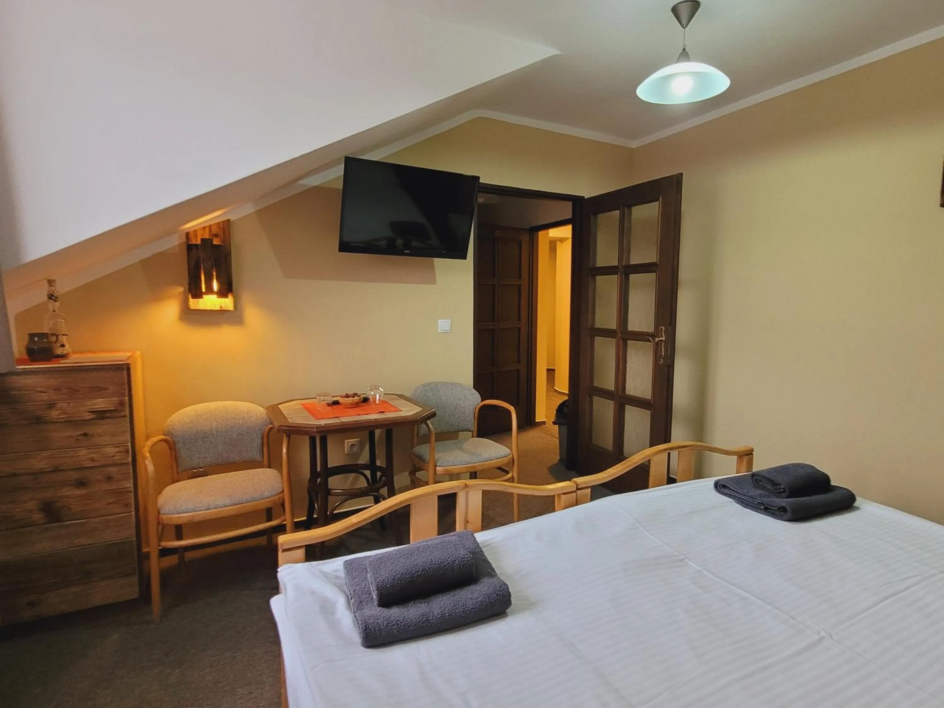 Seating area, Bed in Hotel STARÝ MLÝN