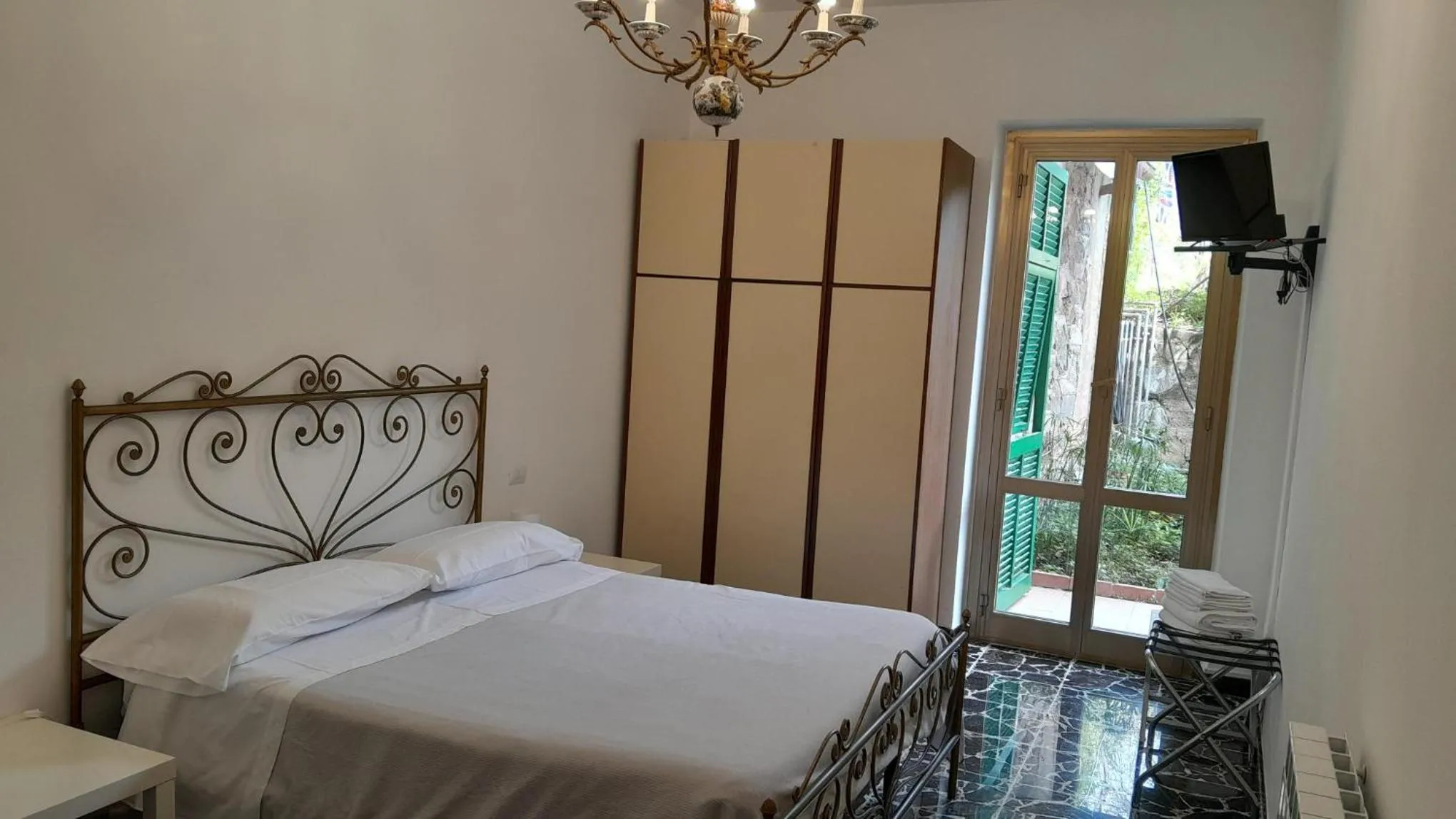 Bed in Hotel Villa Argentina