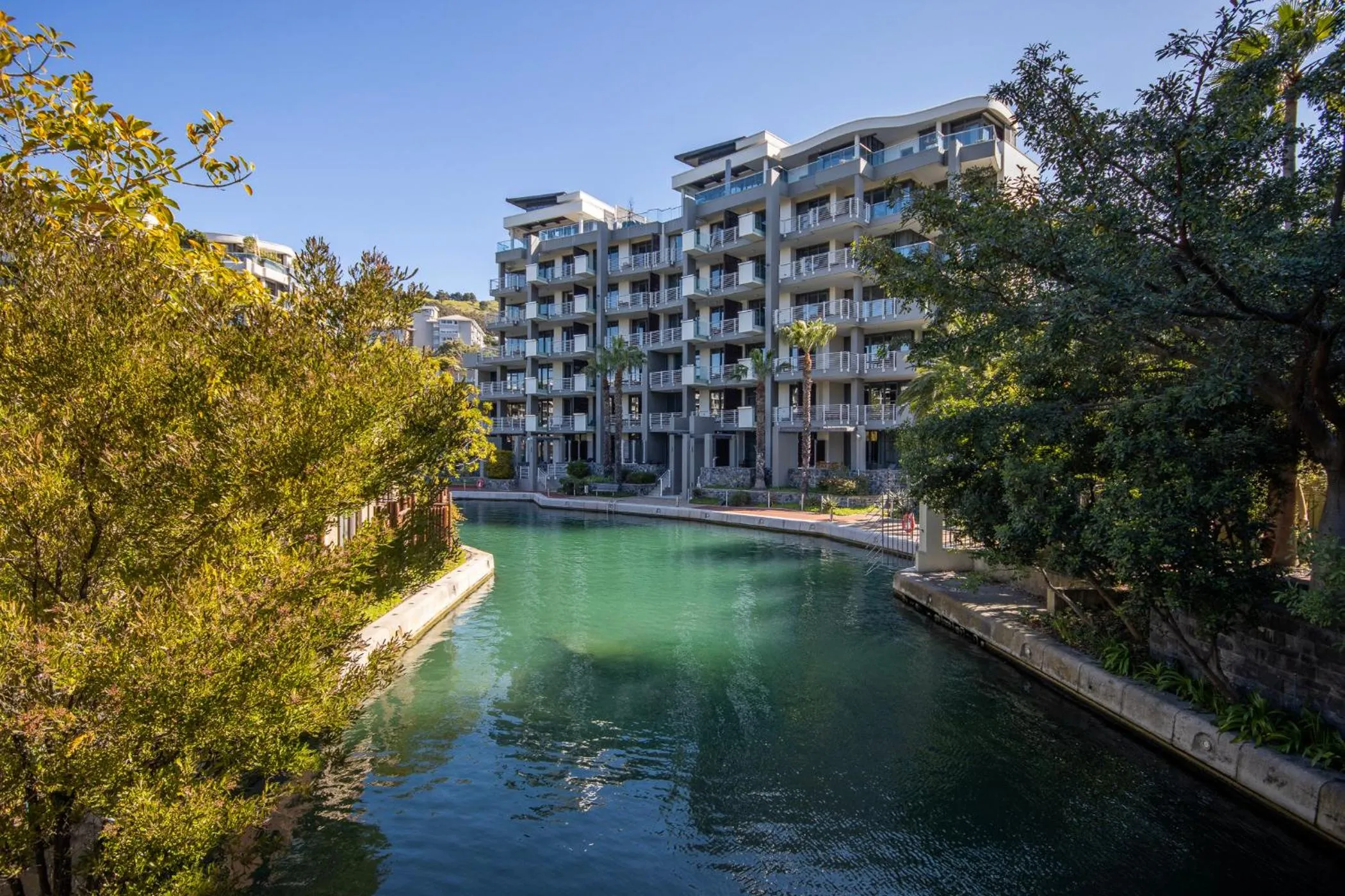 Property building in Lawhill Luxury Apartments - V & A Waterfront