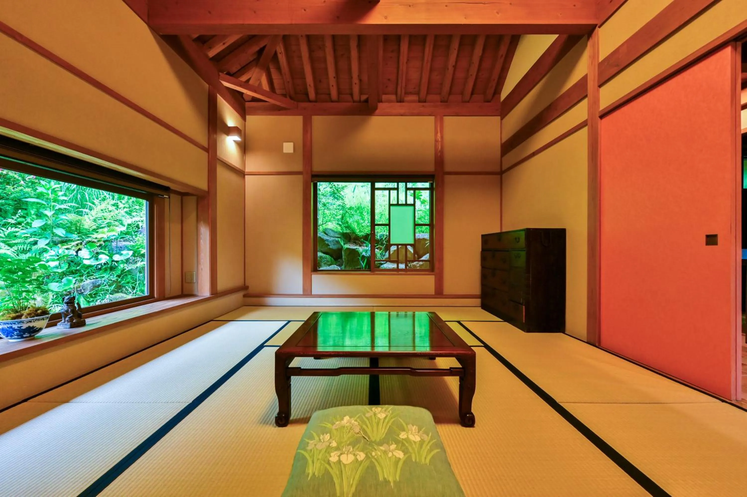 Photo of the whole room in Ikkoten