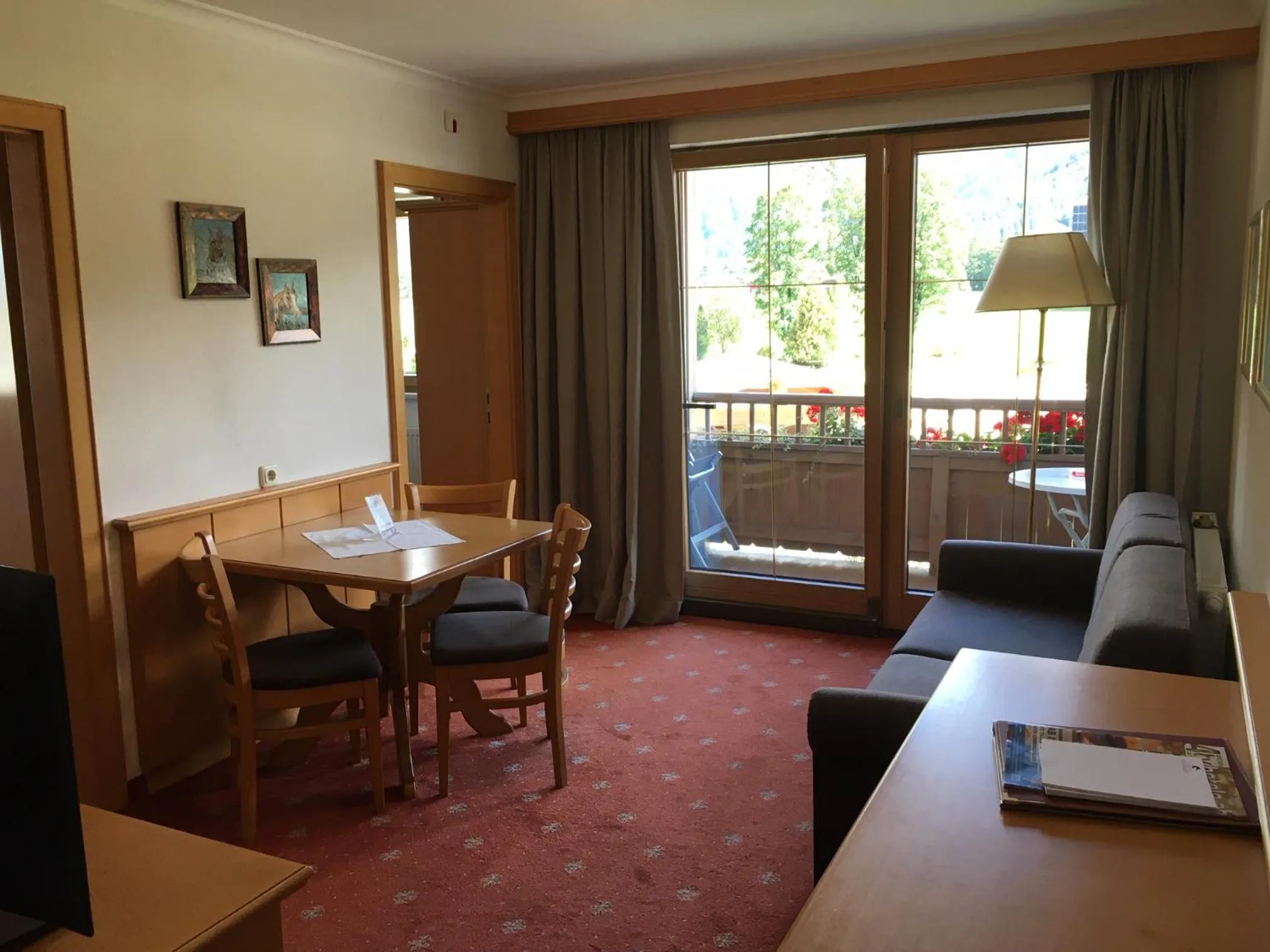 Living room in Landhotel Strasserwirt