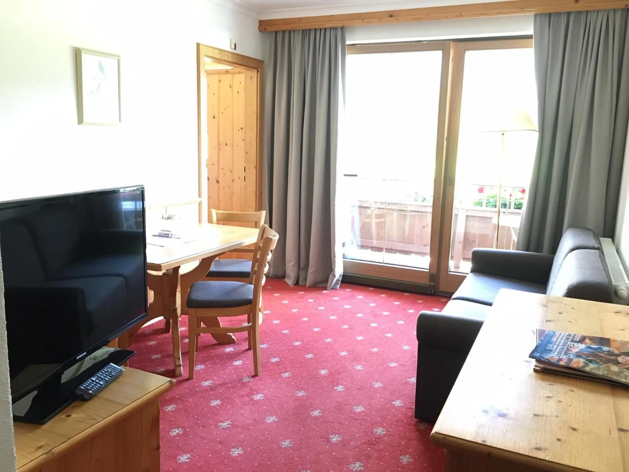 TV and multimedia in Landhotel Strasserwirt