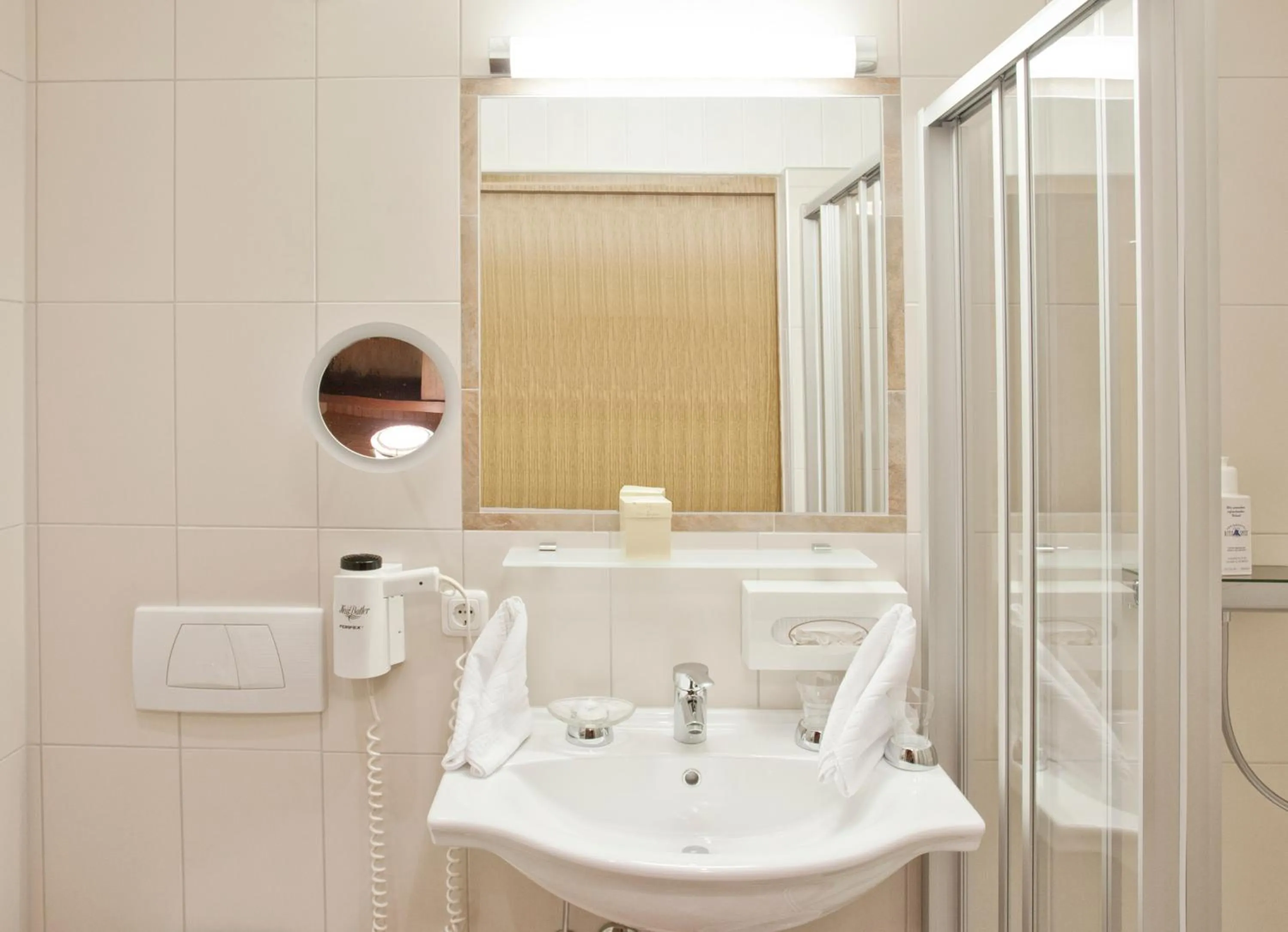 Bathroom in Landhotel Strasserwirt