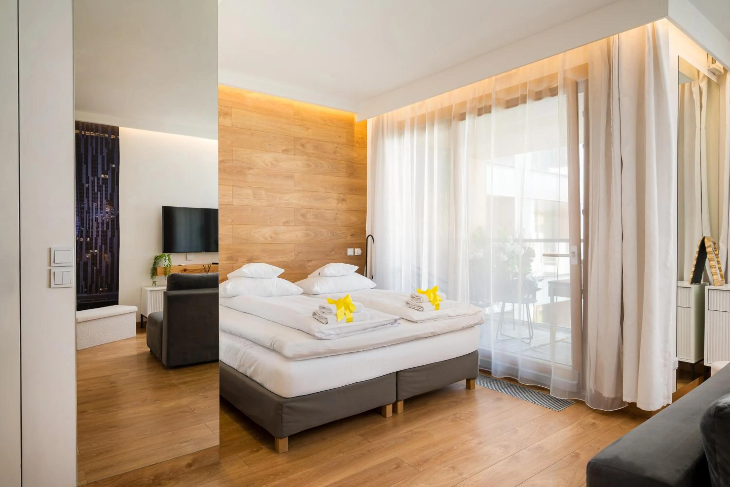 Bed in ApartHotel Kolejowa Apartamenty