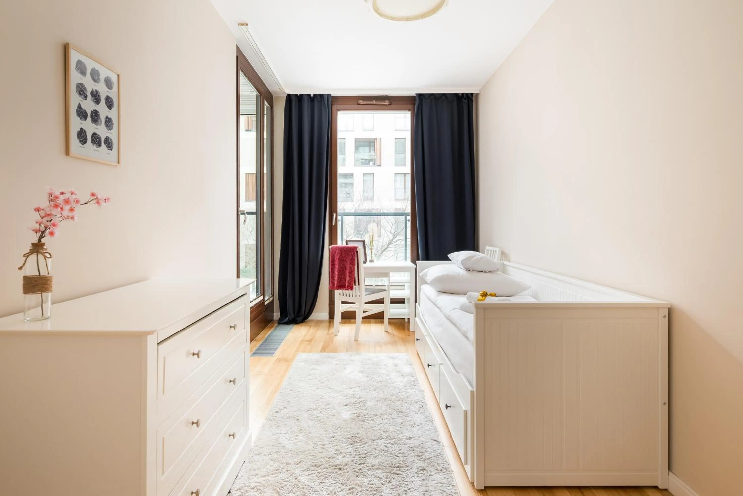 Bedroom, Bed in ApartHotel Kolejowa Apartamenty