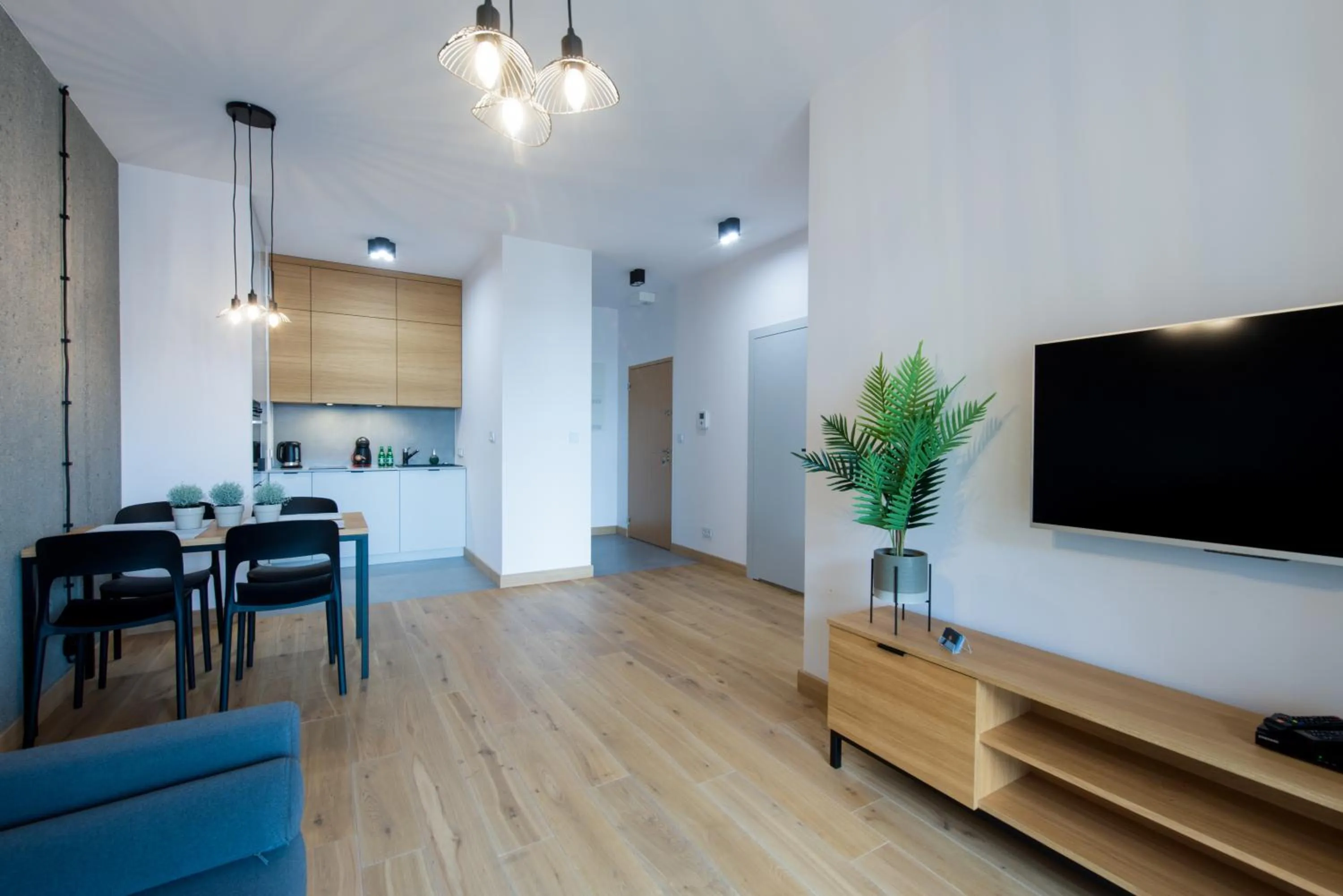 Seating area in ApartHotel Kolejowa Apartamenty