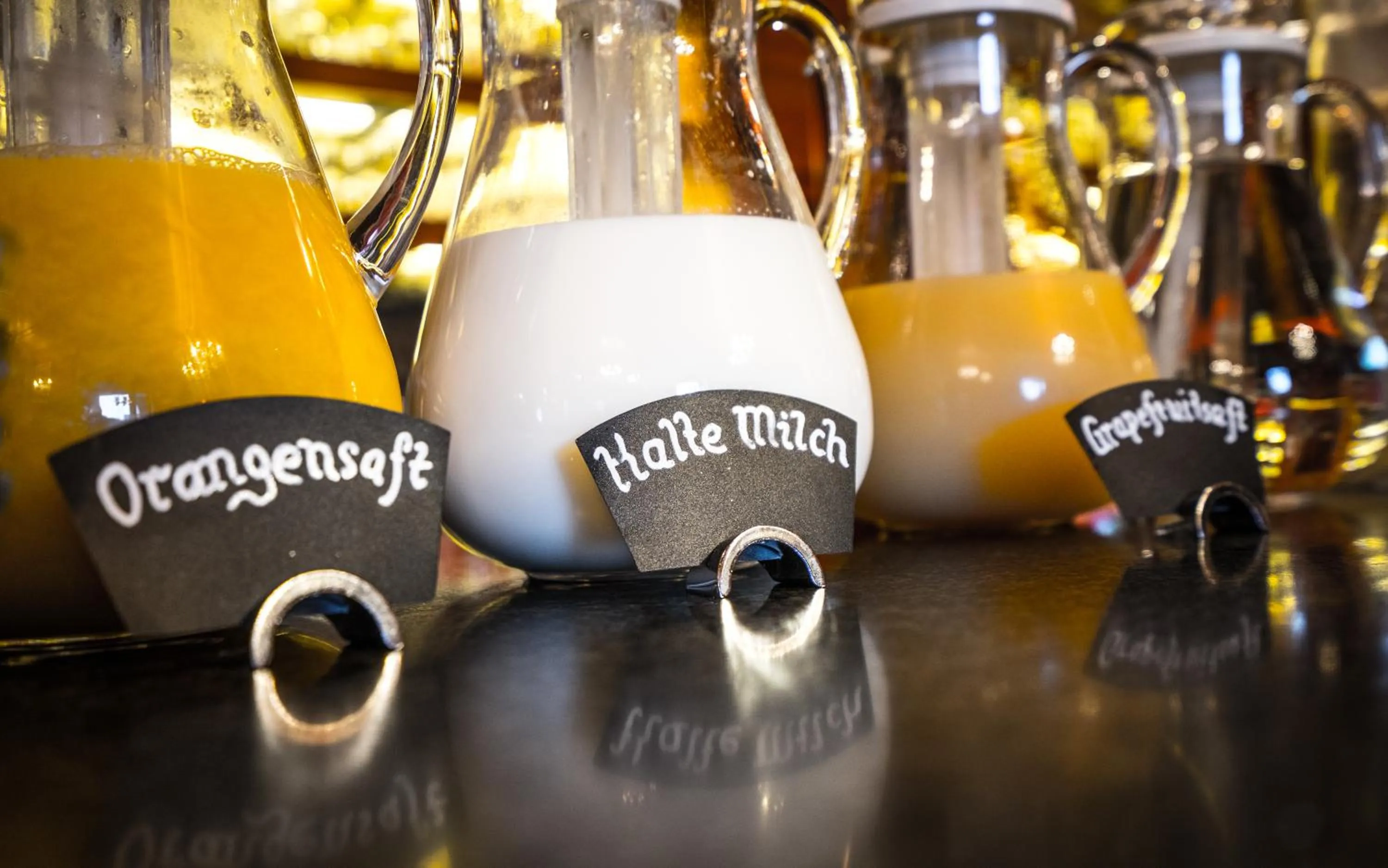 Coffee/tea facilities in Hotel Ochsen 2 by Mountain Hotels