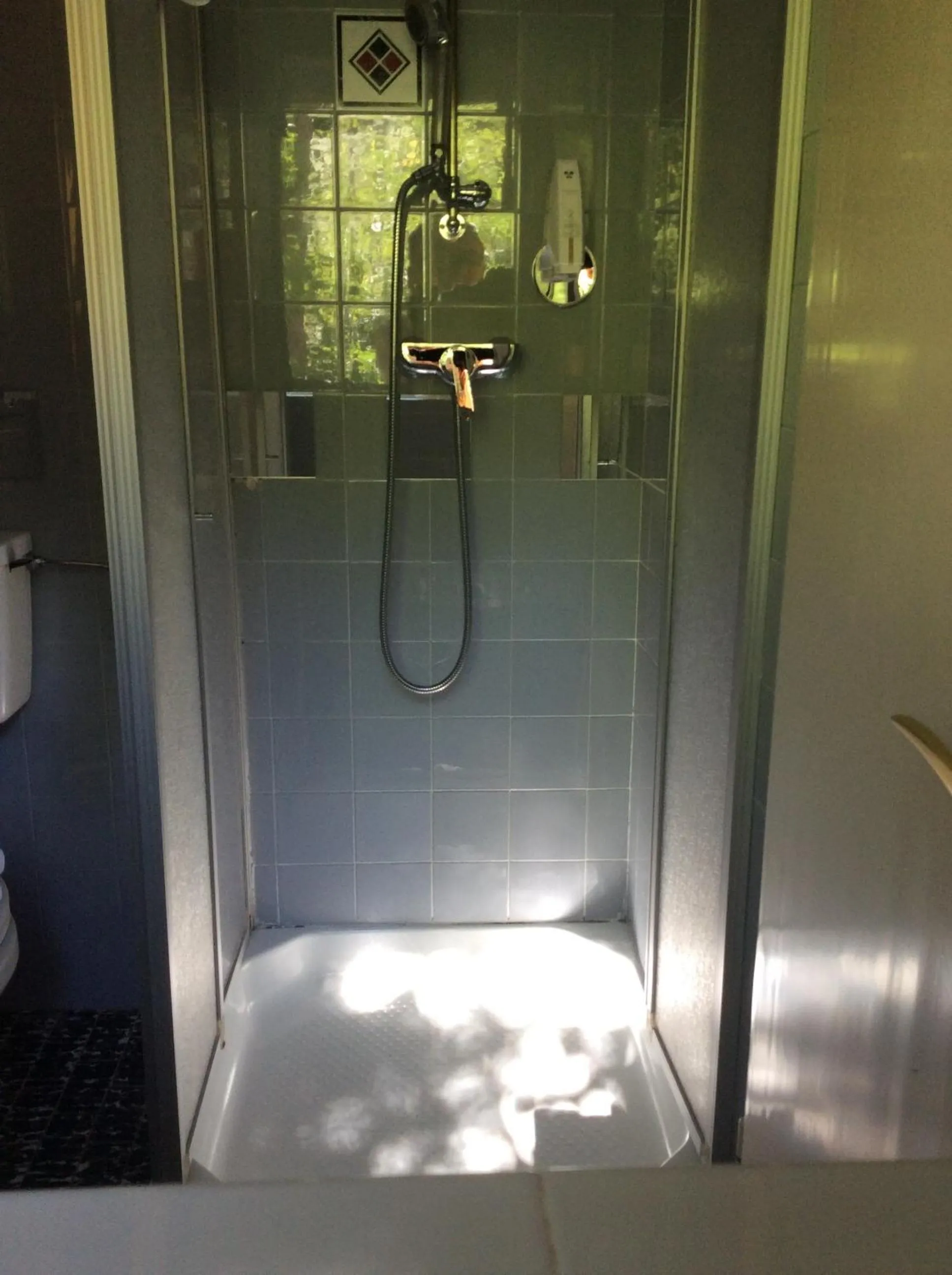 Shower in Villa Desiree - Hotel Garni - Adults Only