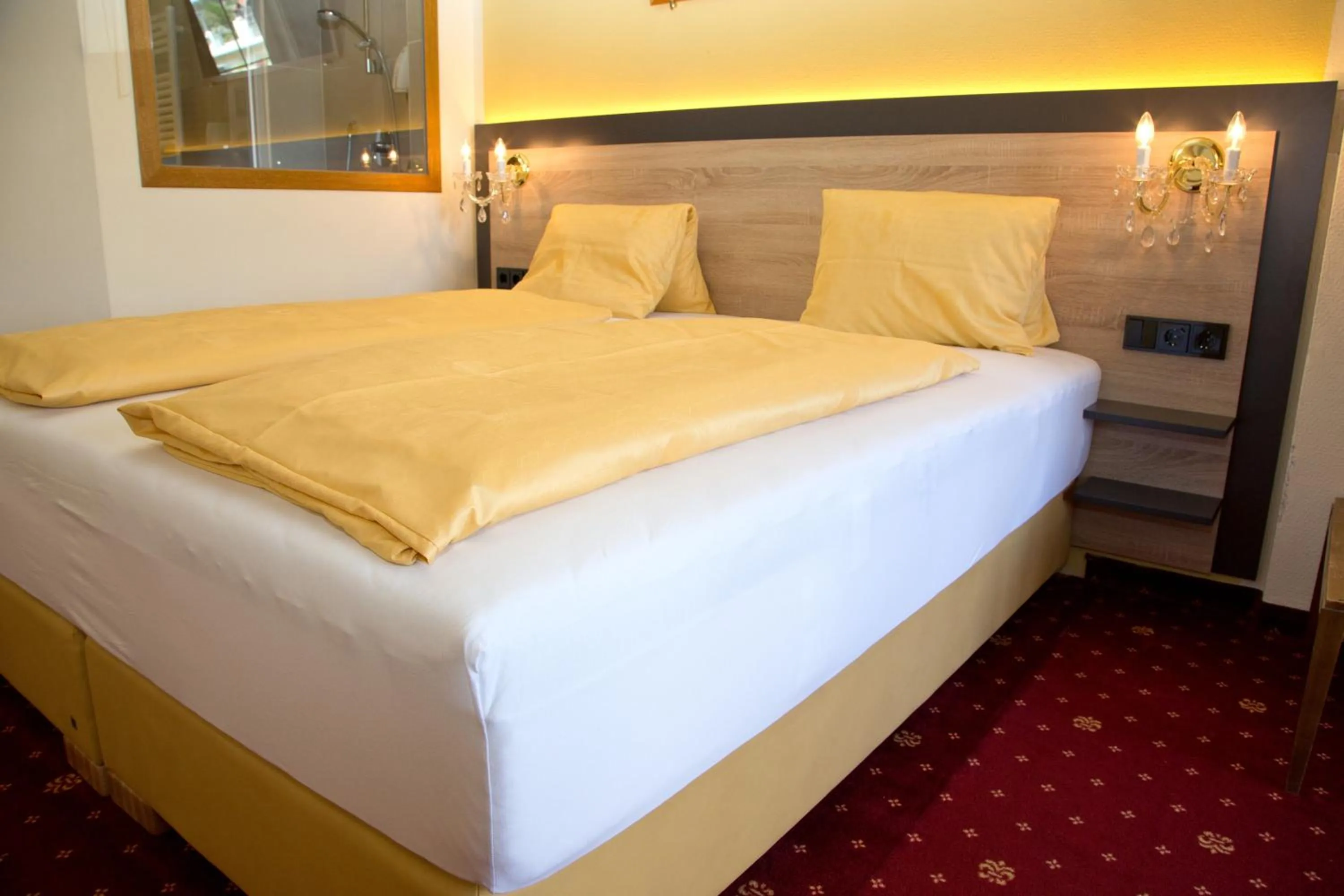 Bed in Villa Desiree - Hotel Garni - Adults Only