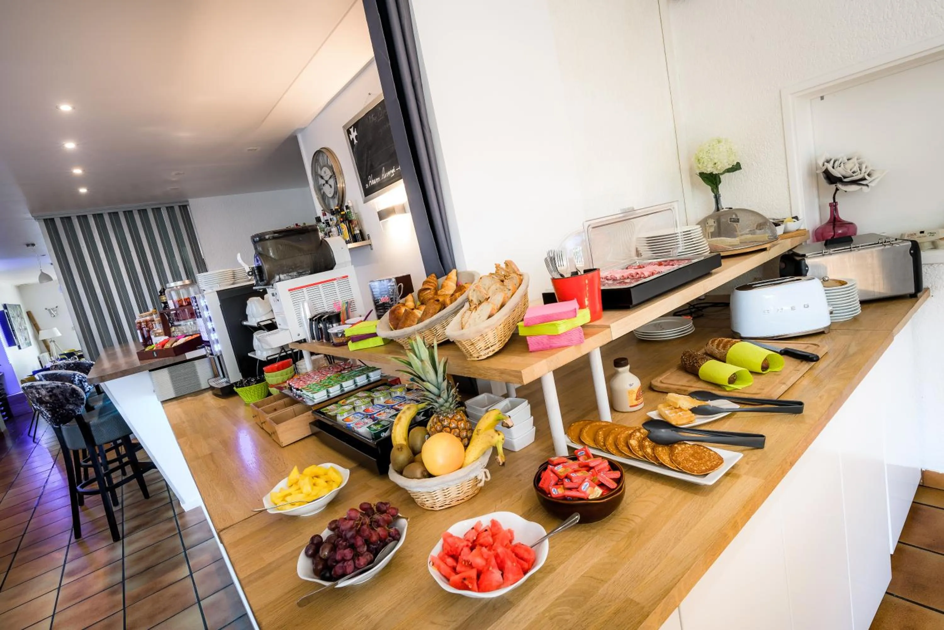 Area and facilities in LOGIS Hôtel Restaurant Le Clos Fleuri