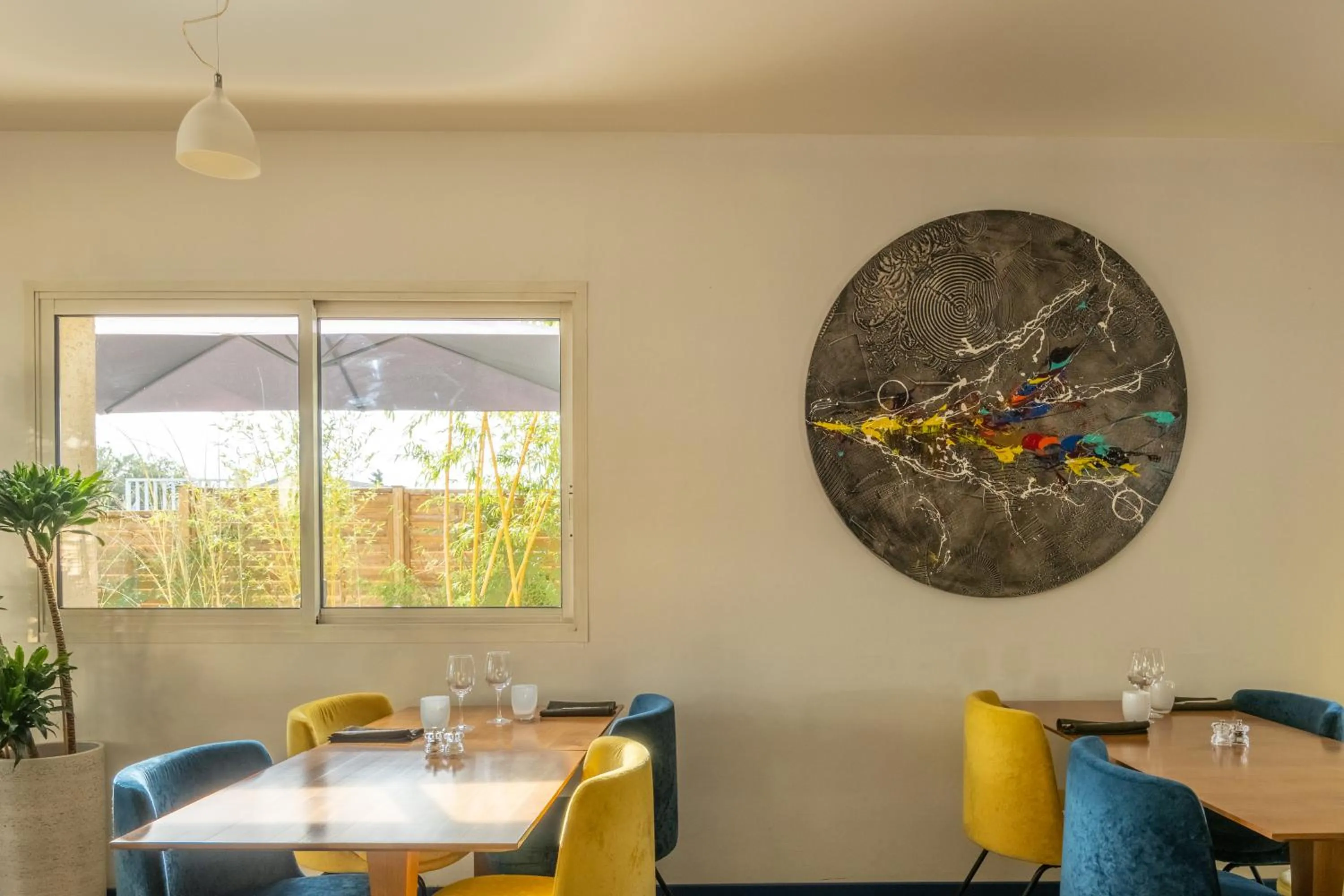 Restaurant/places to eat in LOGIS Hôtel Restaurant Le Clos Fleuri