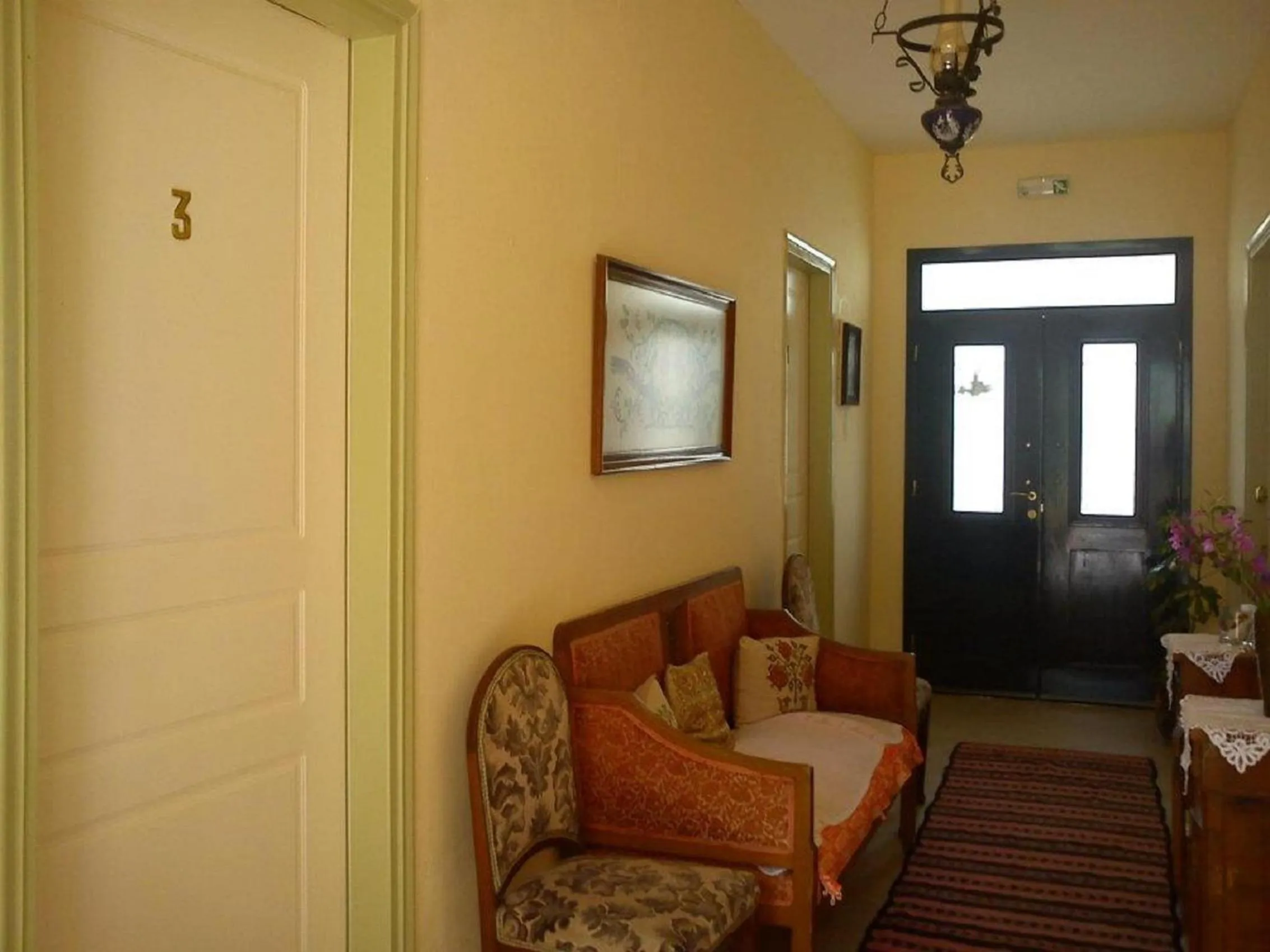 Decorative detail in Hariklia Rent Rooms