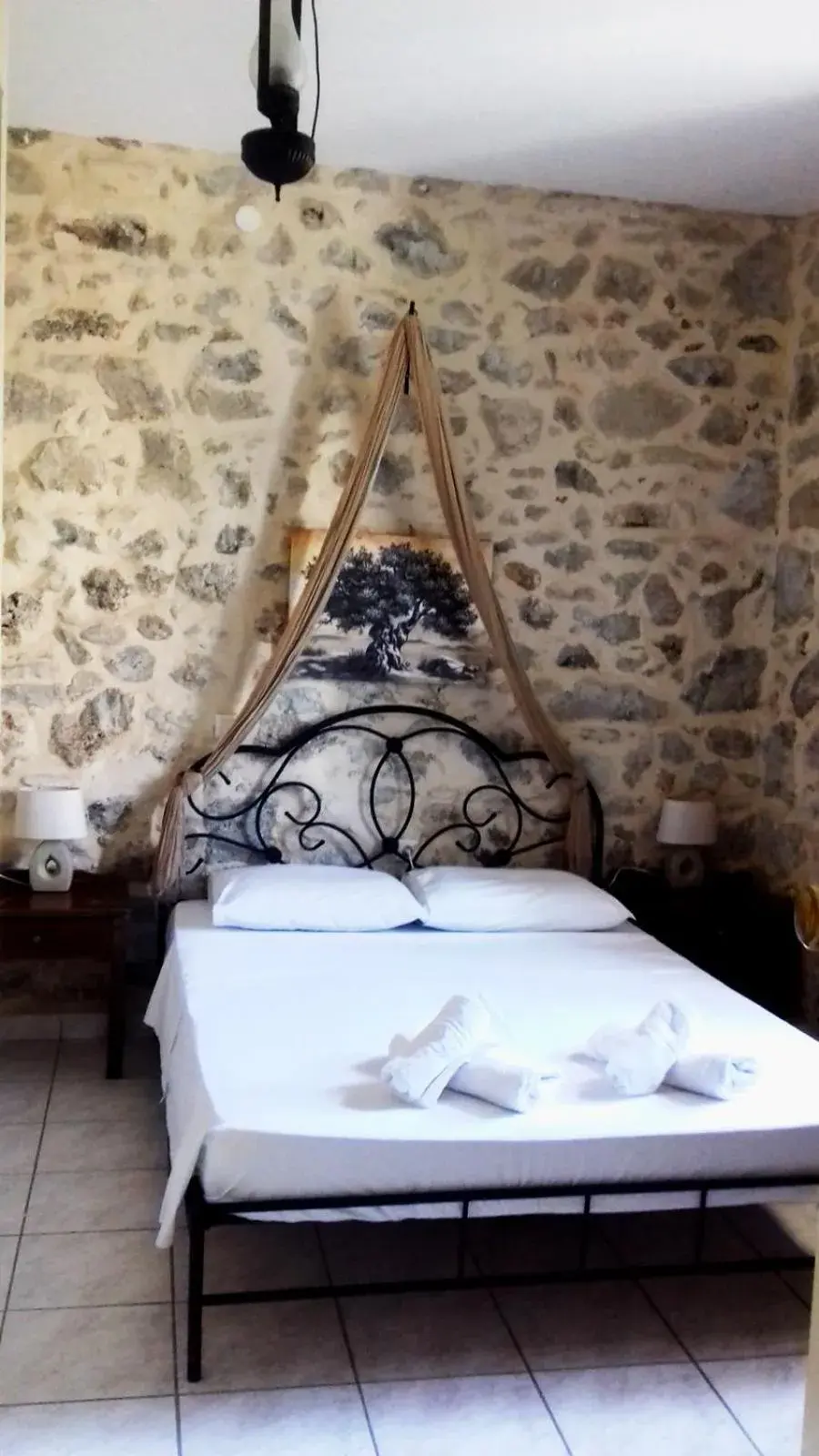 Standard Double Room in Hariklia Rent Rooms Standard Double Room in Hariklia Rent Rooms