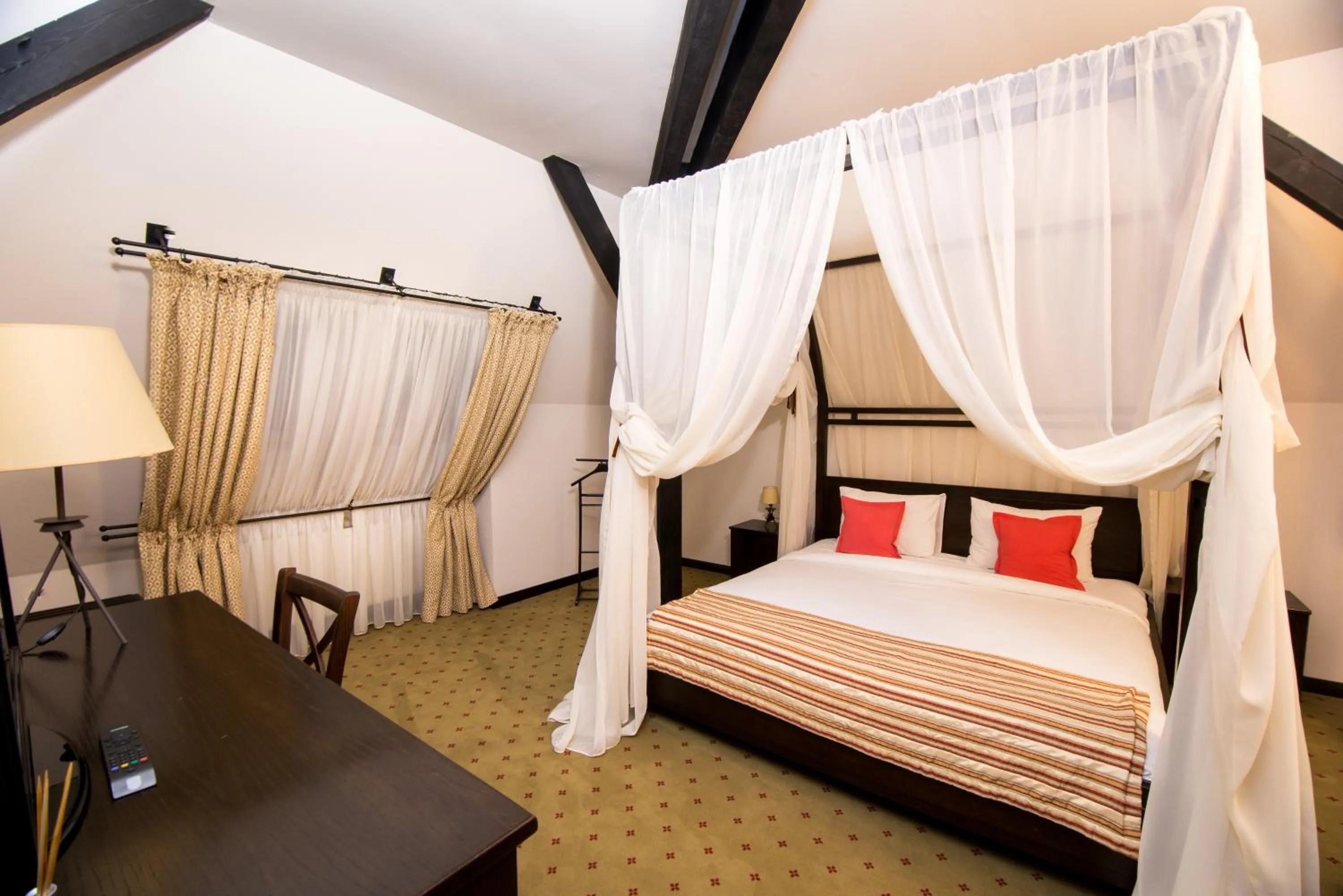 Photo of the whole room, Bed in Hotel Gradina Morii