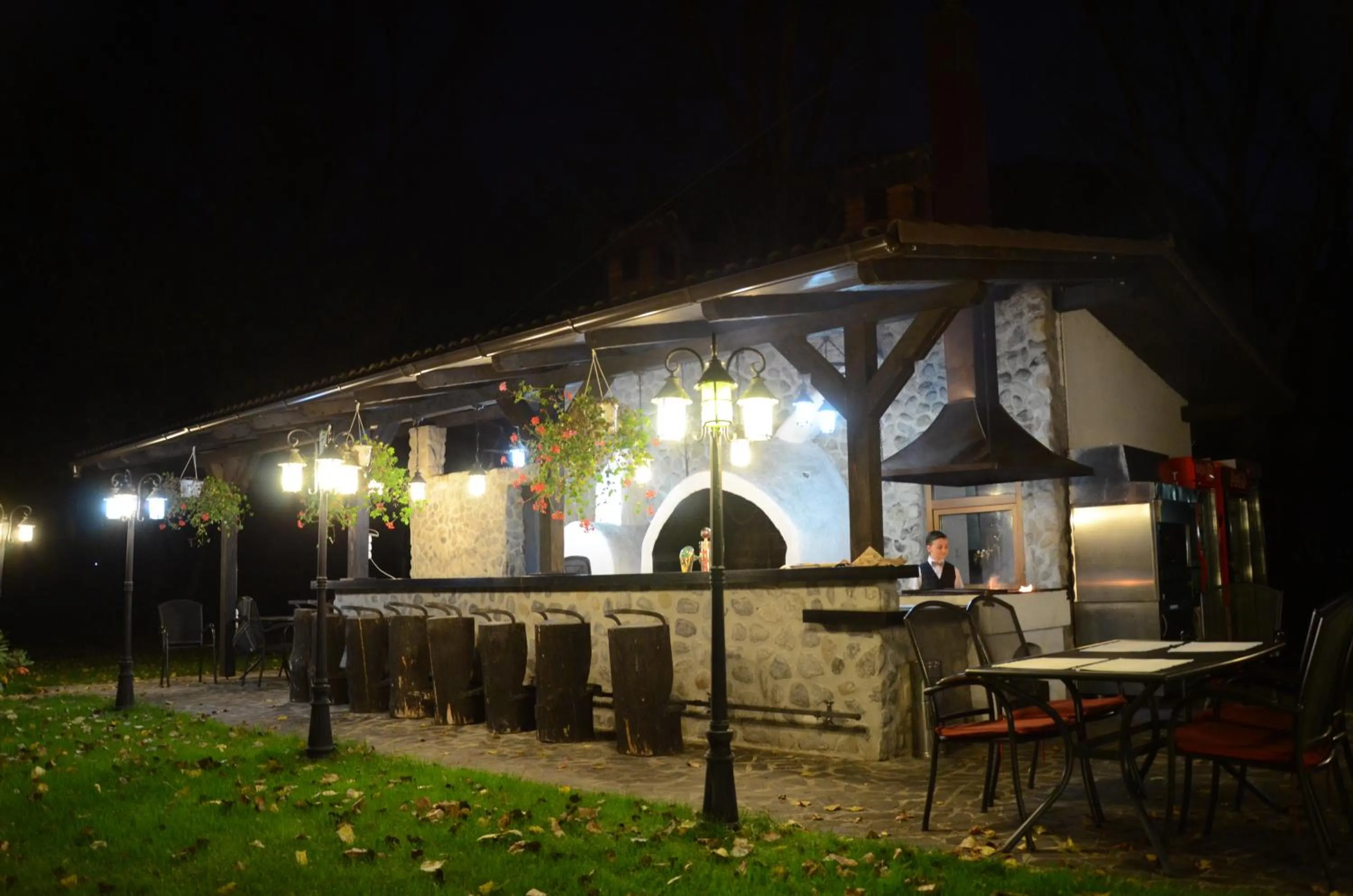 BBQ facilities in Hotel Gradina Morii