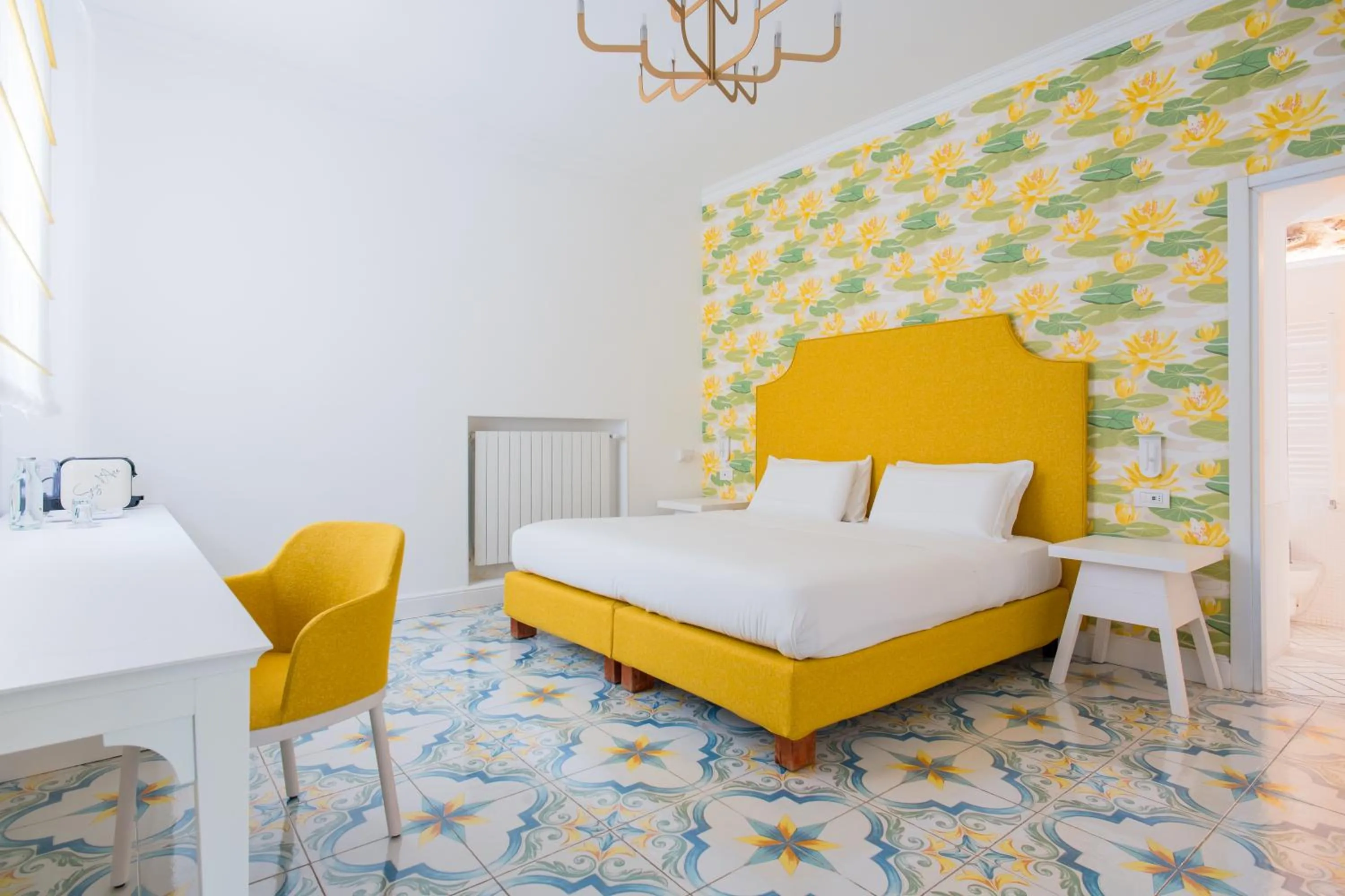 Bedroom, Bed in Relais Correale Rooms & Garden