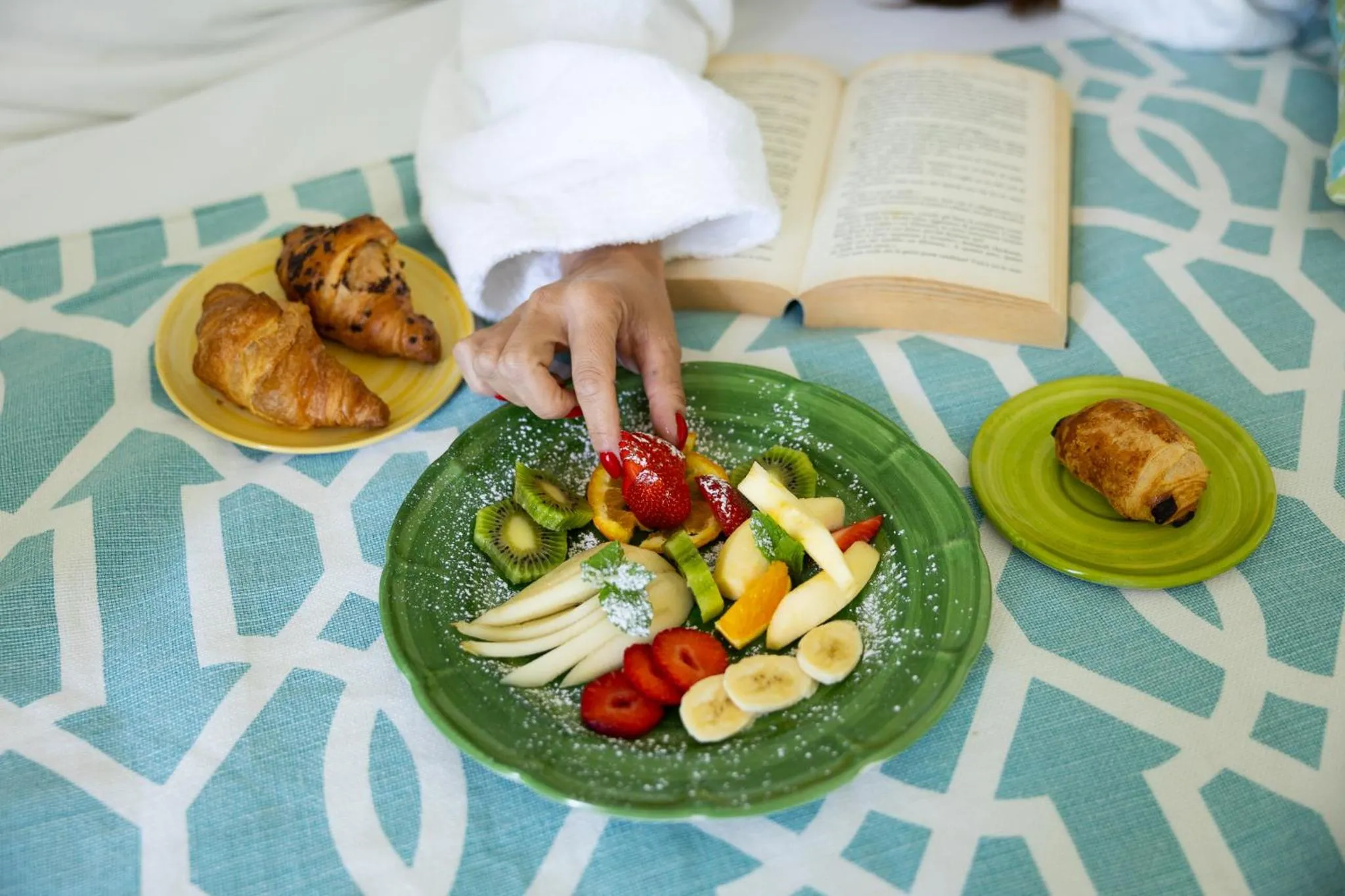 Breakfast in Relais Correale Rooms & Garden