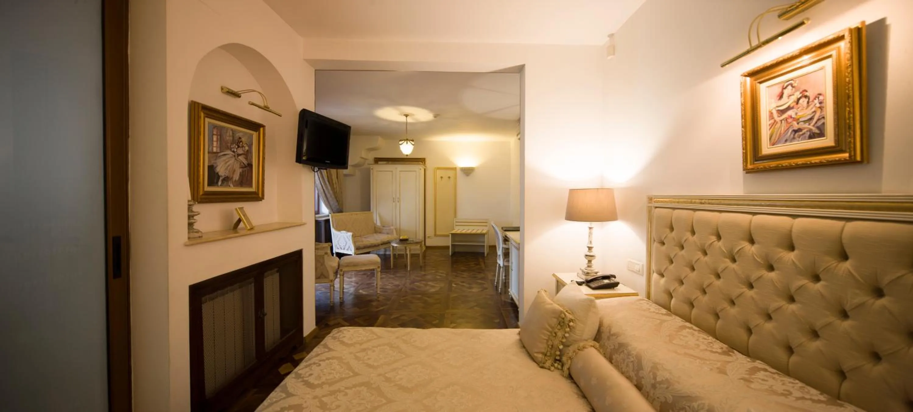 Bed in Scala Boutique-Hotel