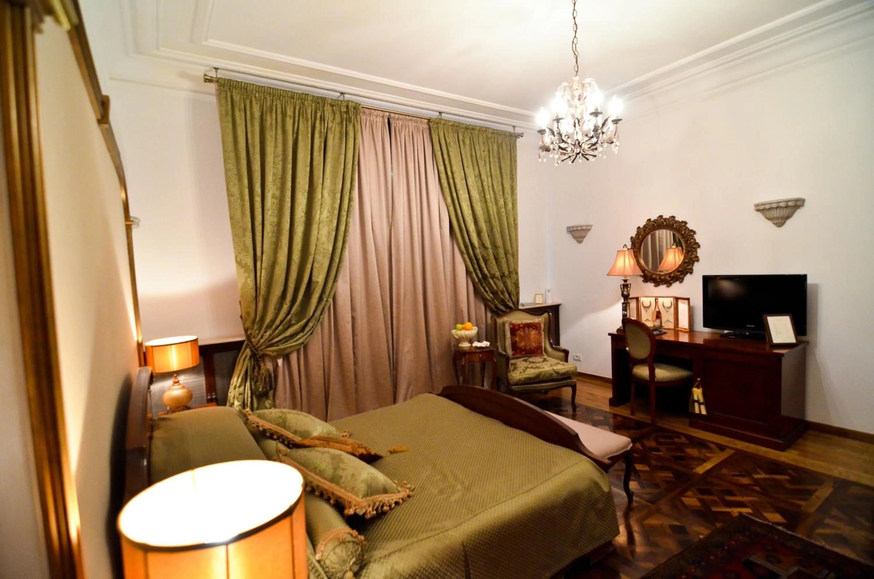 Photo of the whole room, Bed in Scala Boutique-Hotel