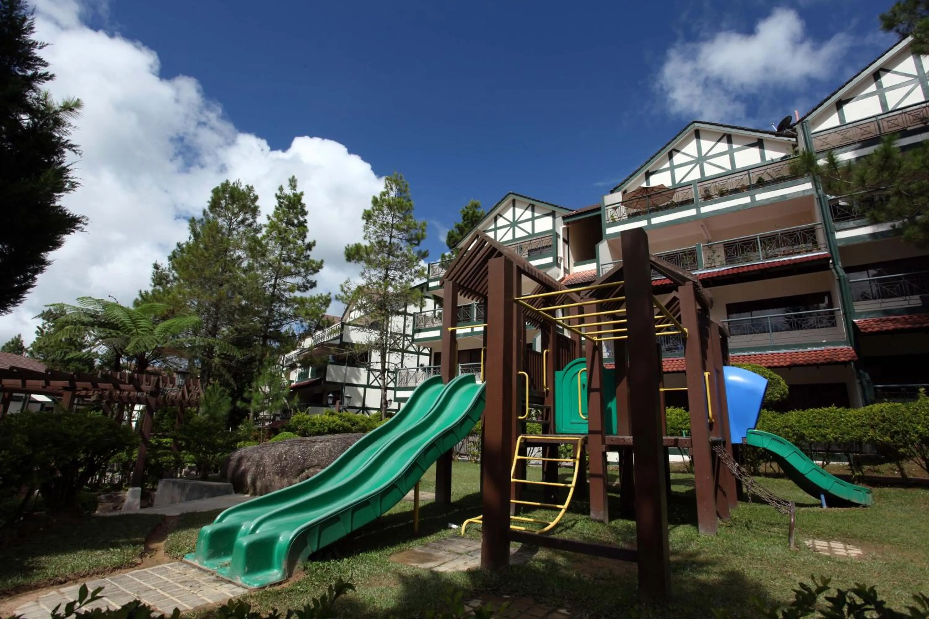 Children play ground in Copthorne Cameron Highlands