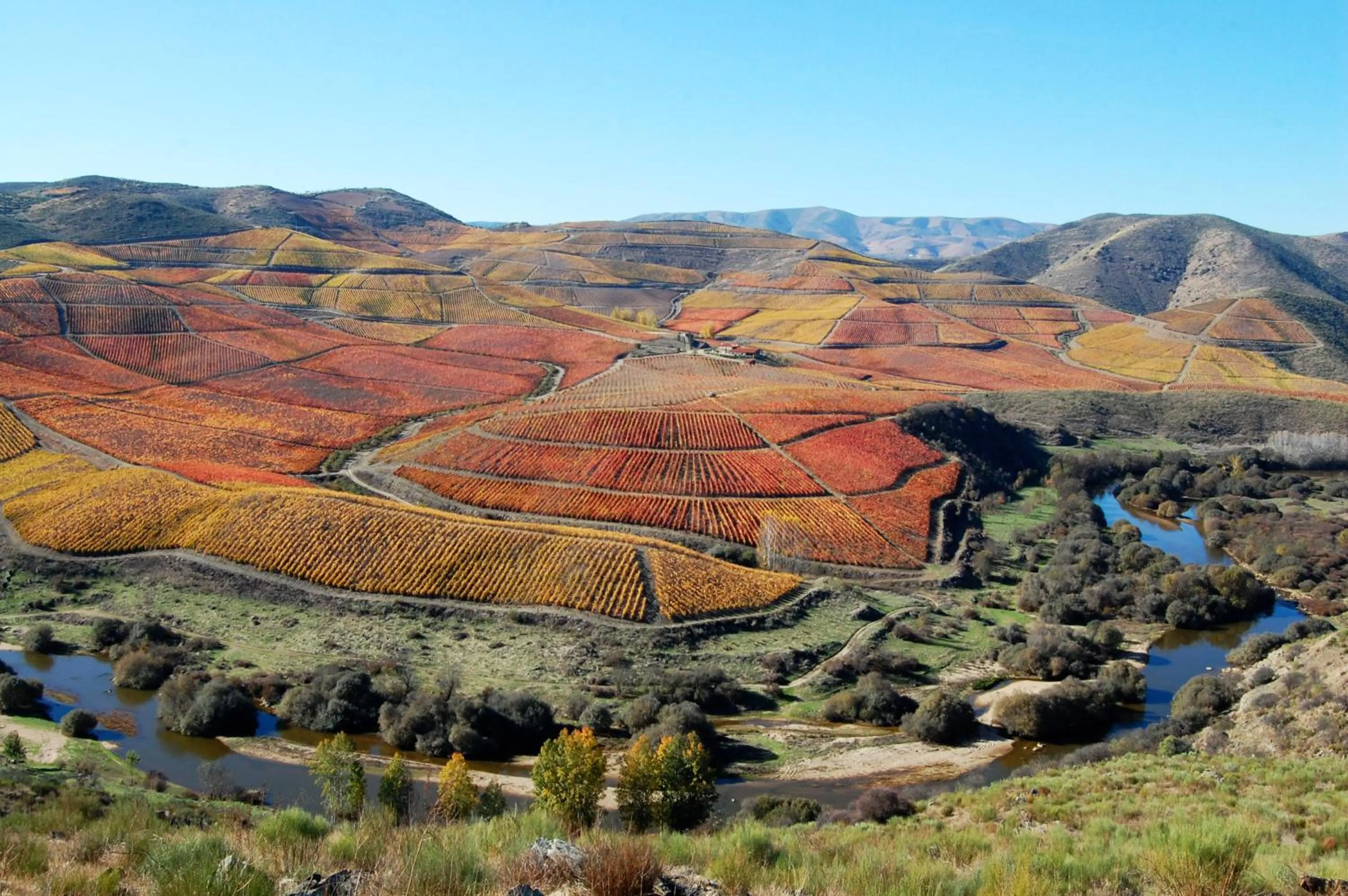 Nearby landmark in Casa da Cisterna