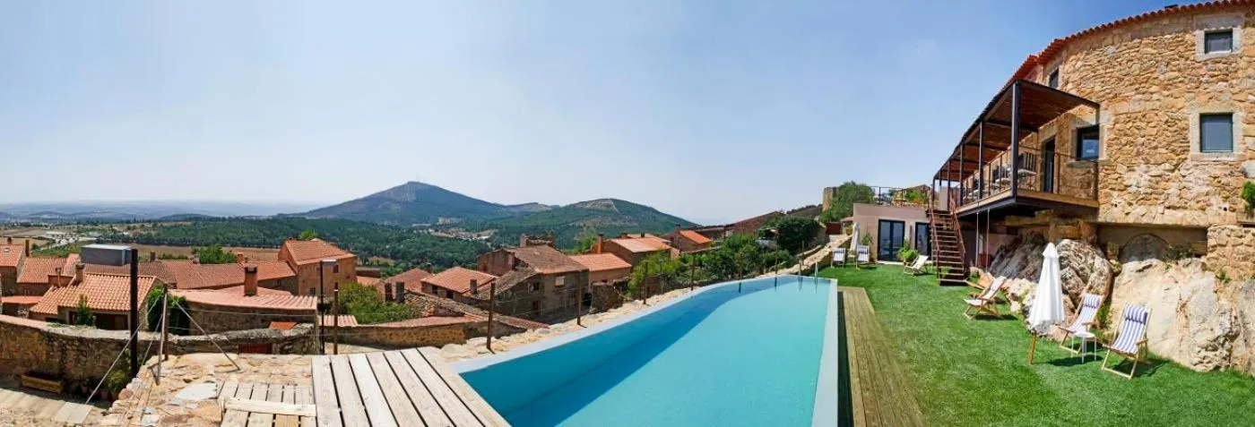 Property building in Casa da Cisterna