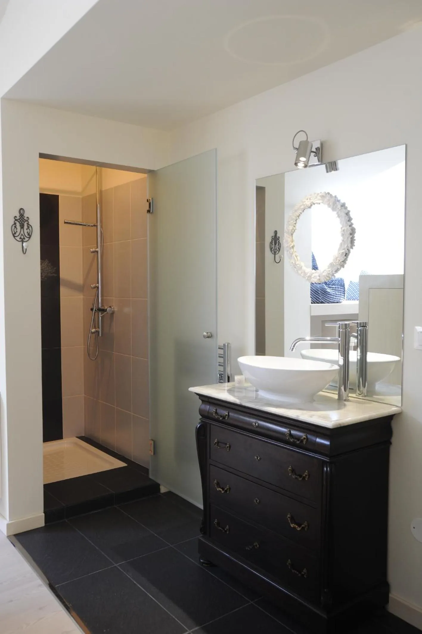 Shower in Casa da Cisterna