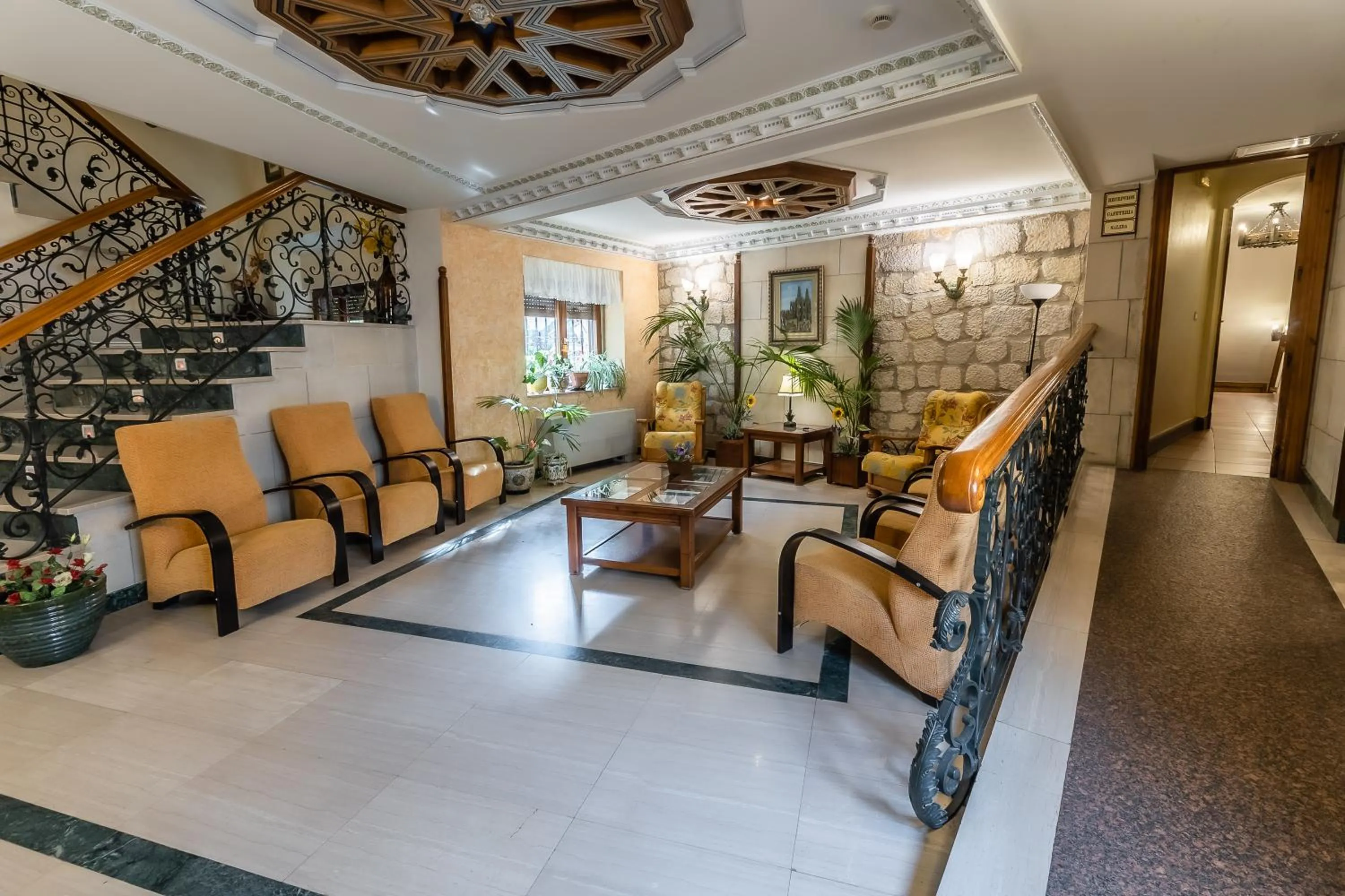 Lobby or reception in Hotel Santo Domingo de Silos